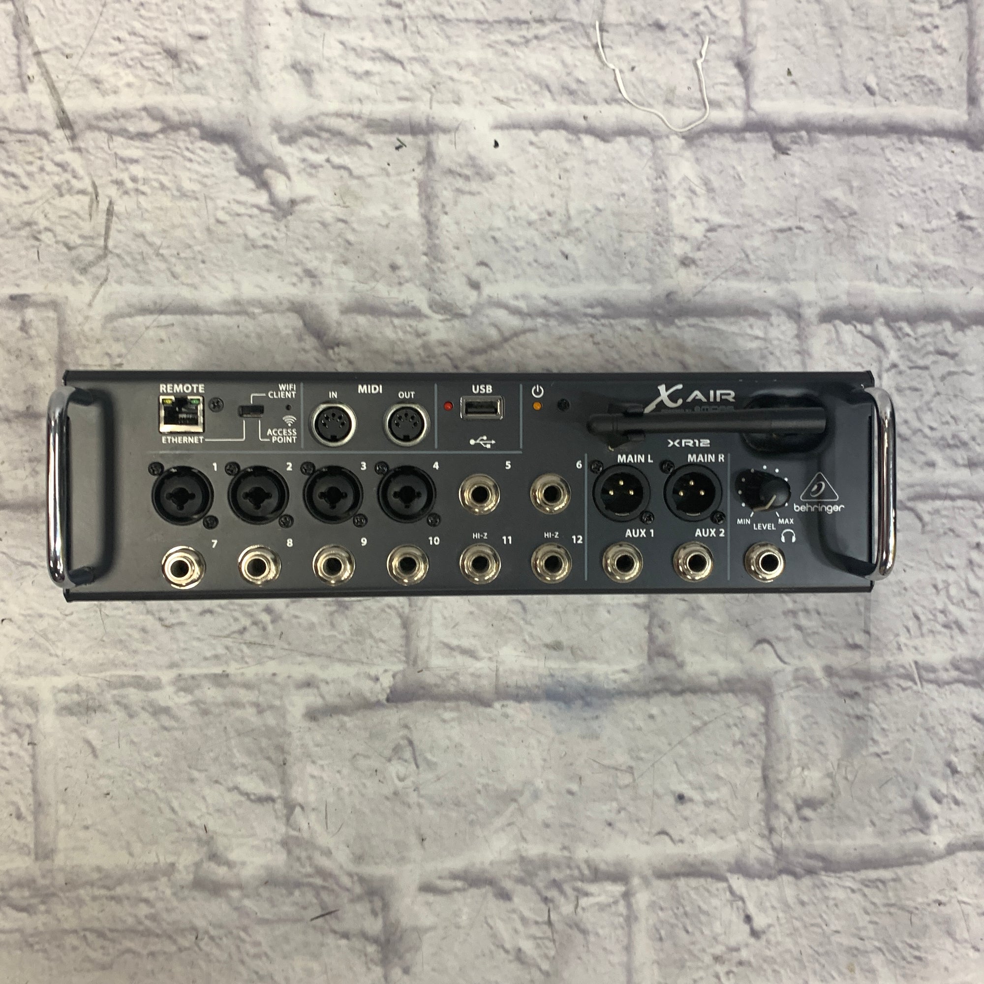 Behringer X Air XR12 Tablet Controlled Mixer