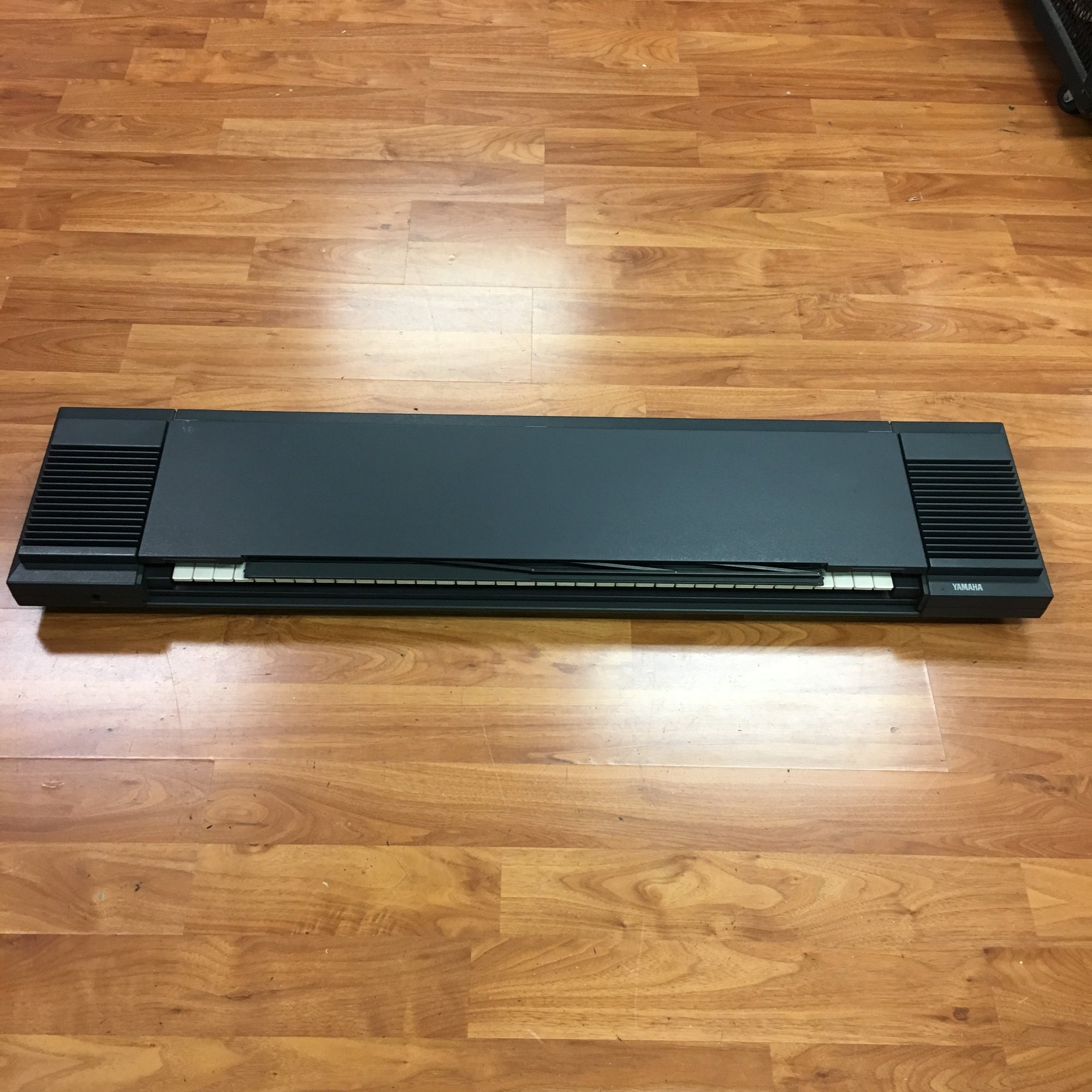 Yamaha PS6100 Keyboard