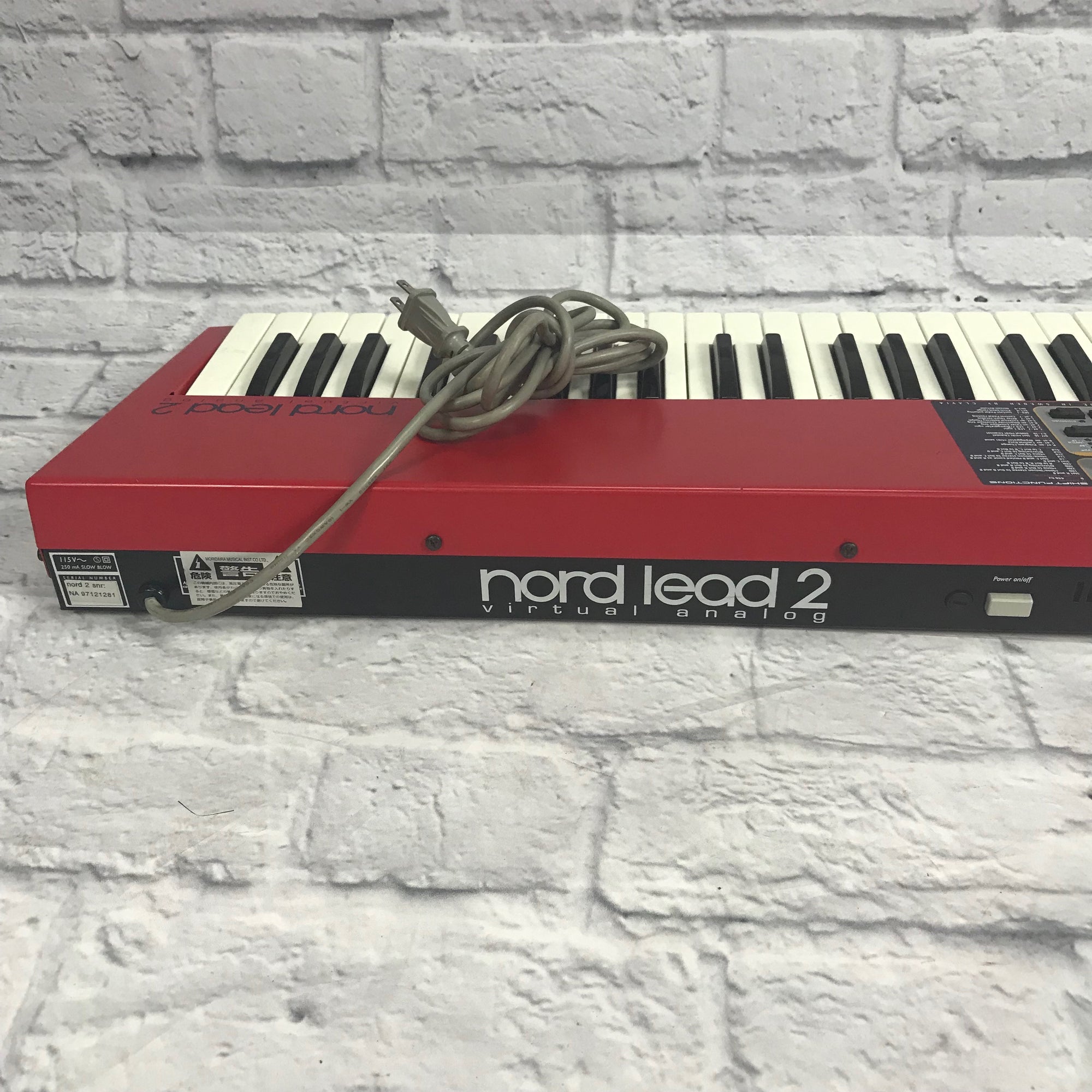 Nord Lead 2 Virtual Analog Synthesizer - Evolution Music