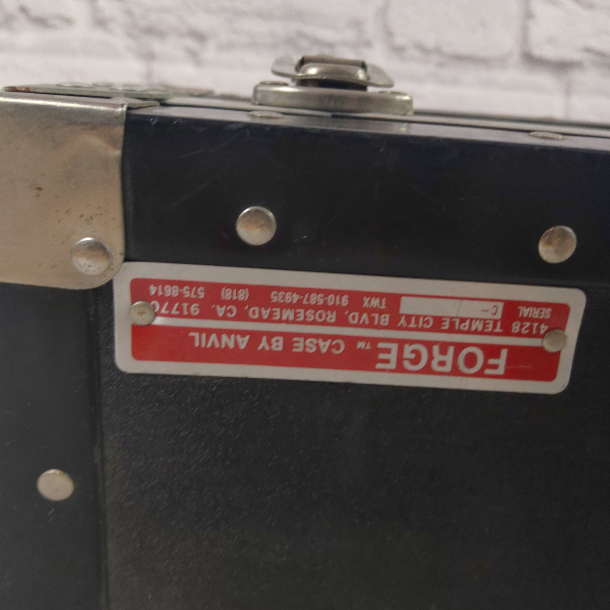 Vintage Anvil Forge Road Case Project