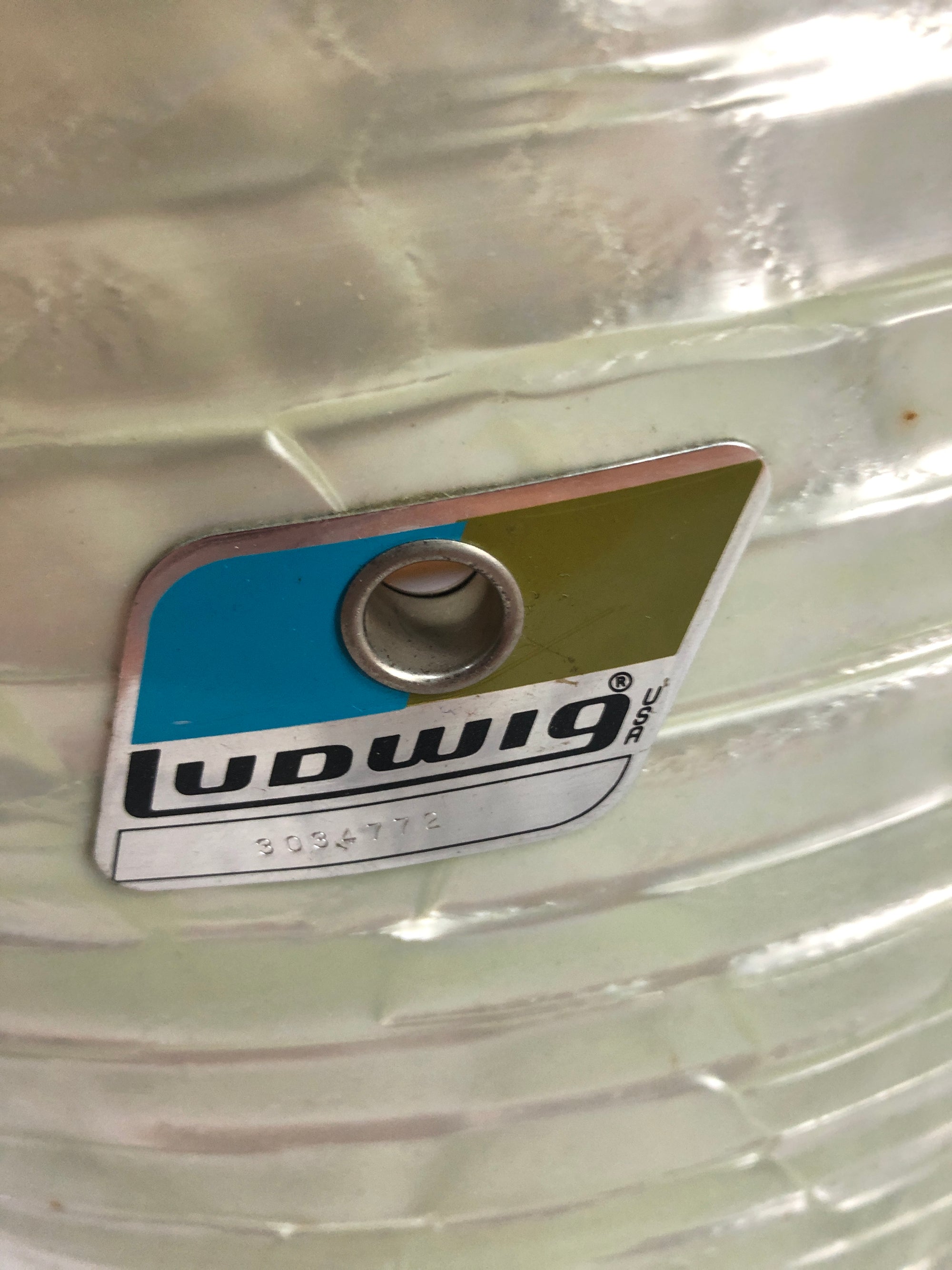 Vintage 1970s Ludwig  15 x 12 White Marine Pearl Concert Tom