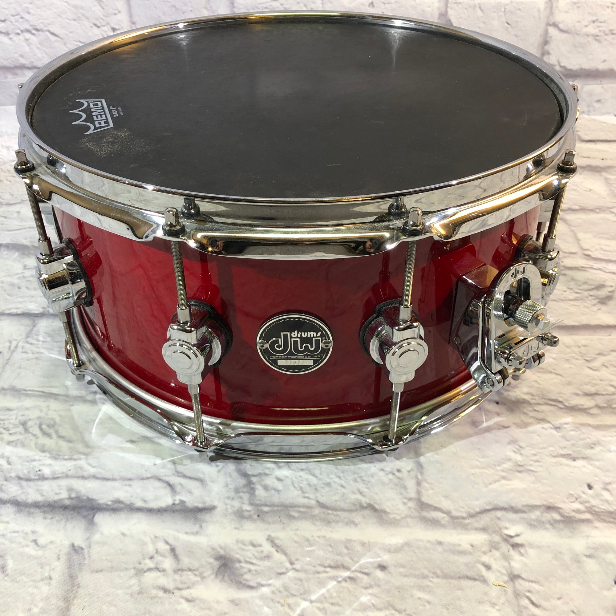DW 14 x 6.5 Performance Series Snare Drum Candy Apple