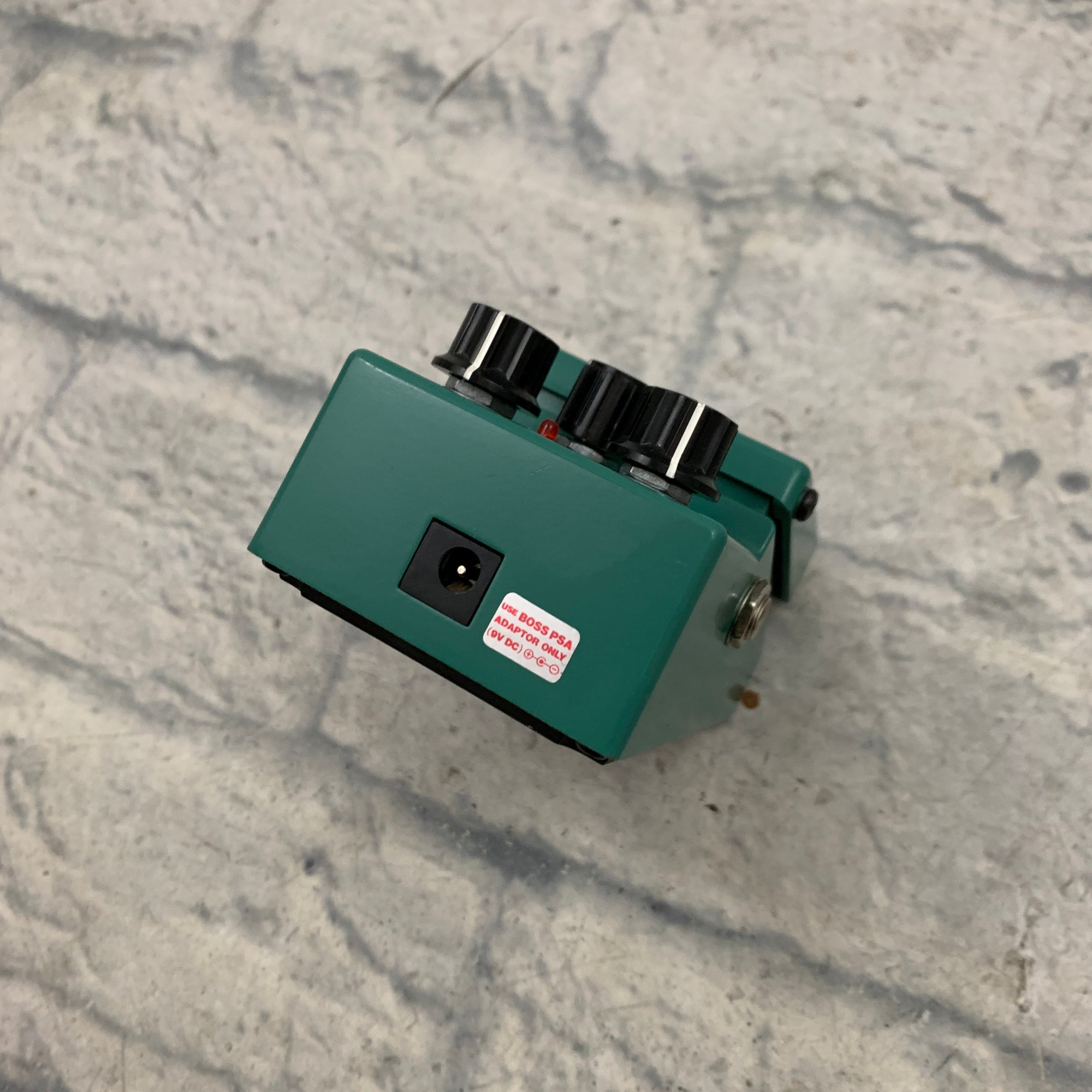 Boss TR-2 Tremolo Pedal