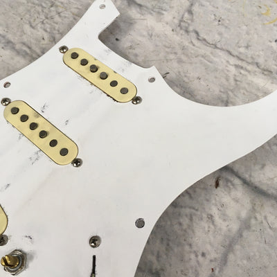 Fender MIM Reissue 50s Stratocasater Loaded Pickguard