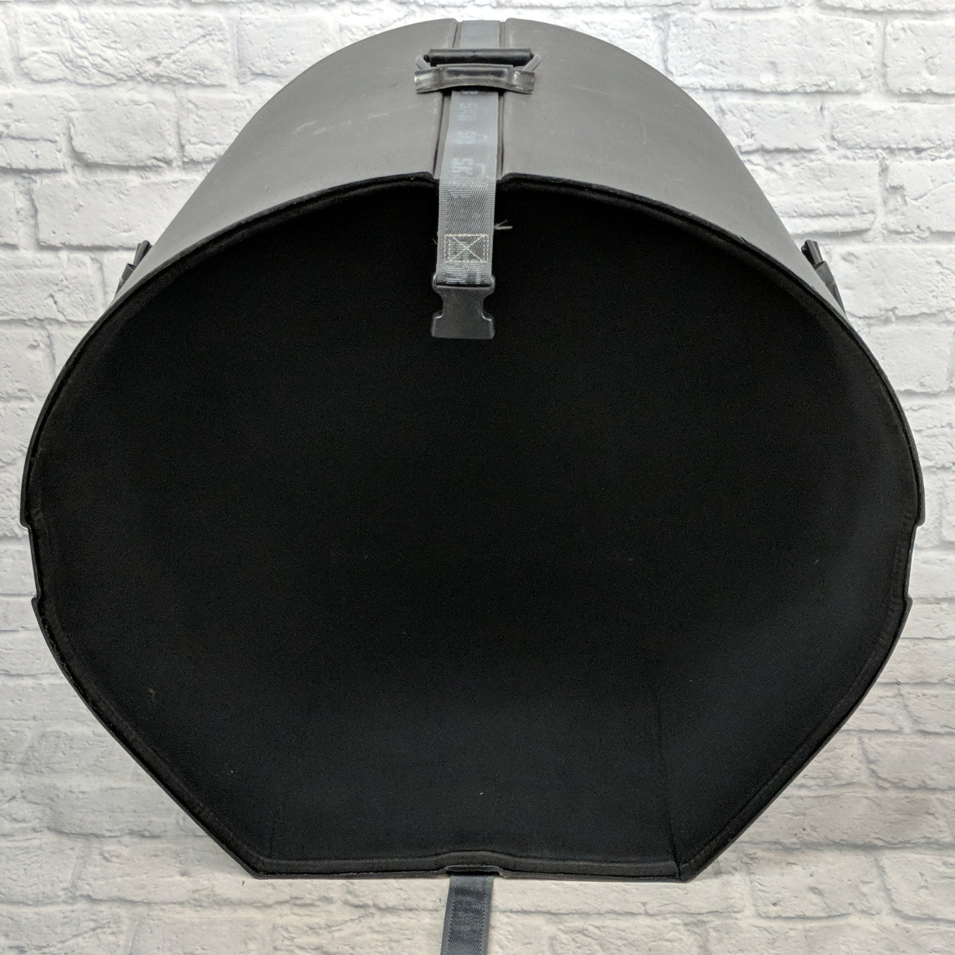 SKB 22x16 Padded Bass Drum Case