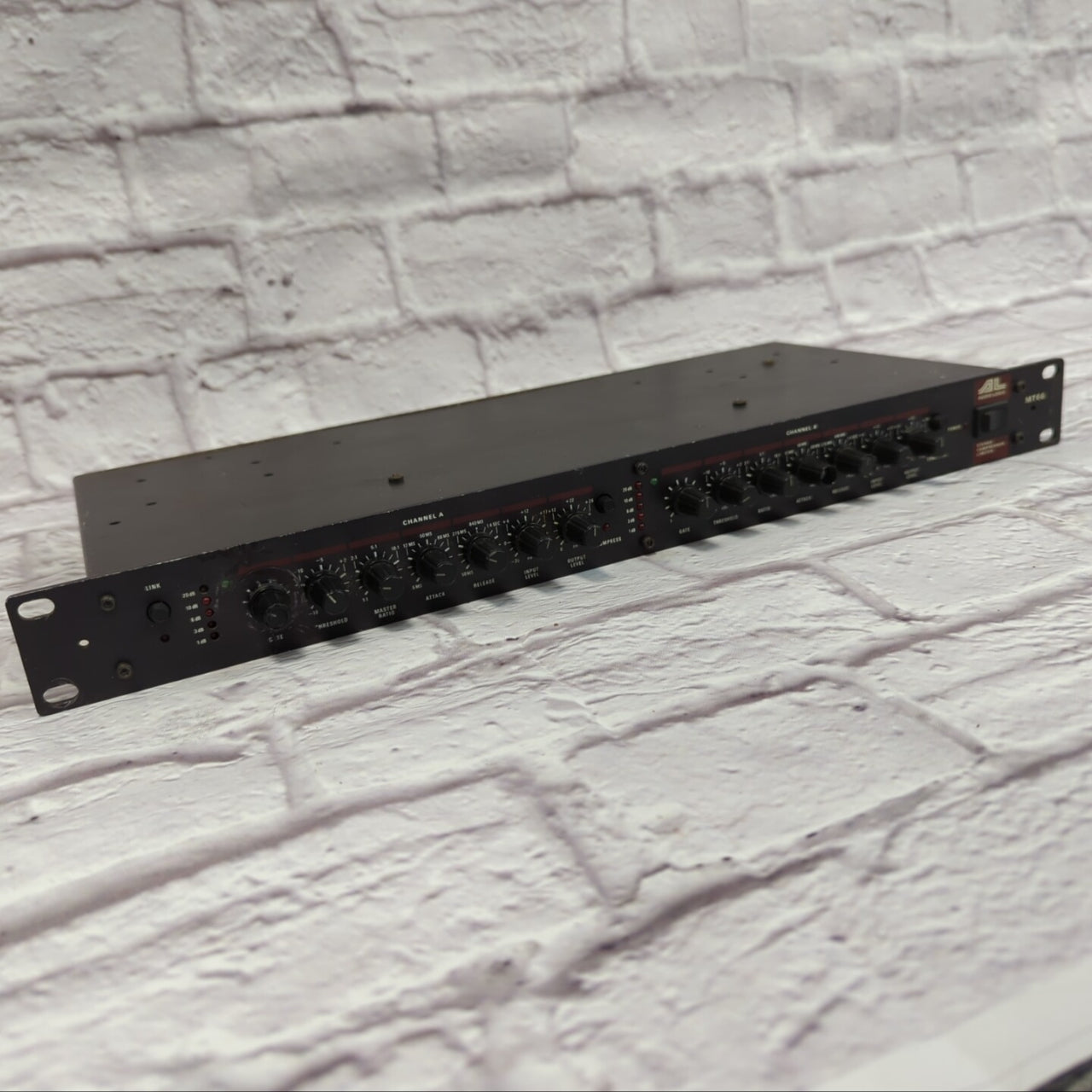 Audio Logic MT66 Stereo Compressor Limiter