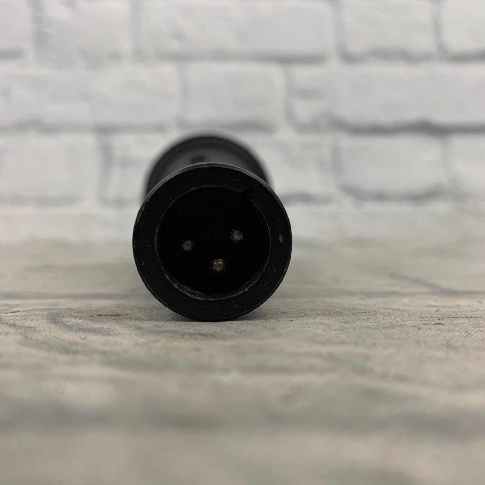 Phonic UM-99 Dynamic Vocal Microphone w/ Switch