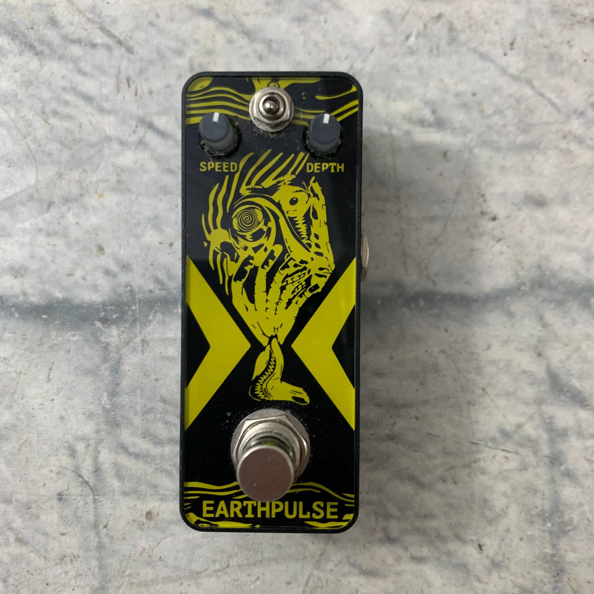 Swiff Earthpulse Tremolo Pulsator Pedal