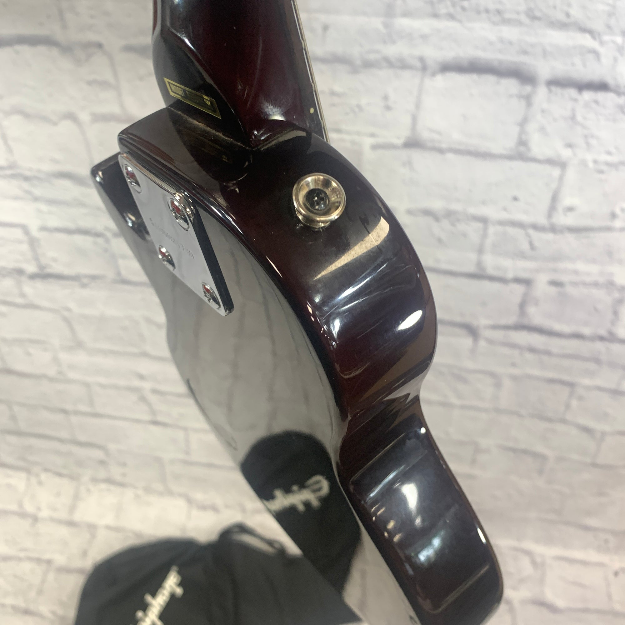 Epiphone Pee Wee Les Paul with Case and Amp