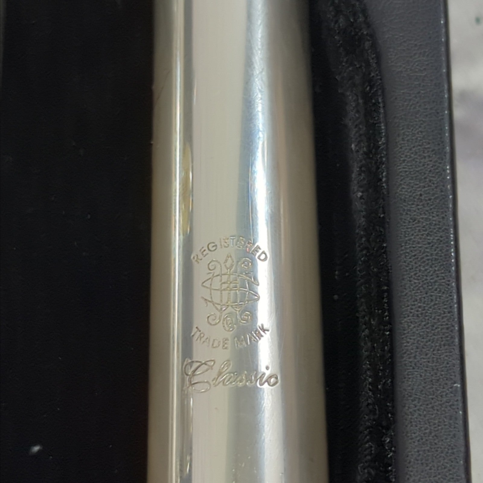 The Haynes Flute Amadeus AF680 Professional Flute