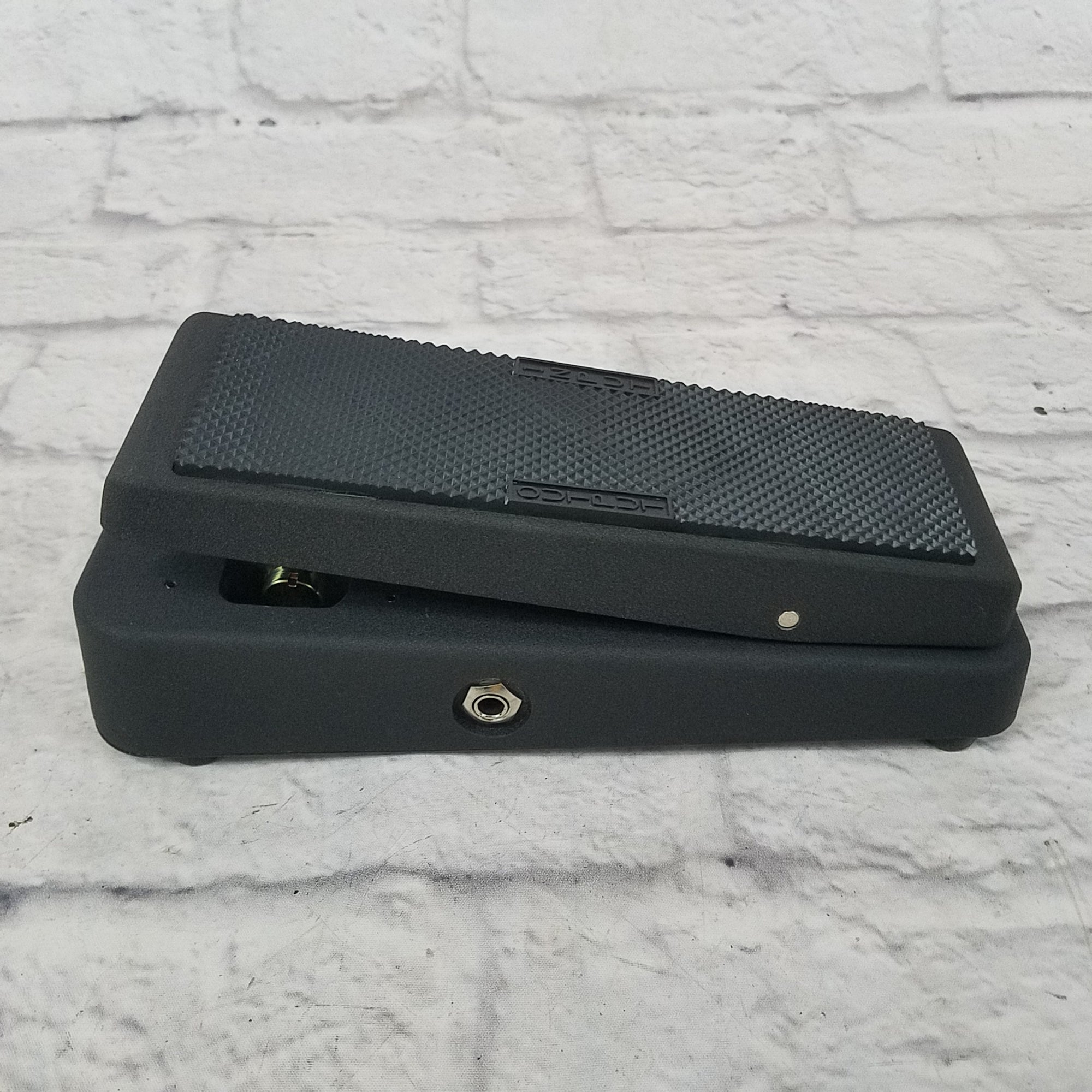 St. Louis Stage Gear SGVP2 Volume Pedal  - New Old Stock!