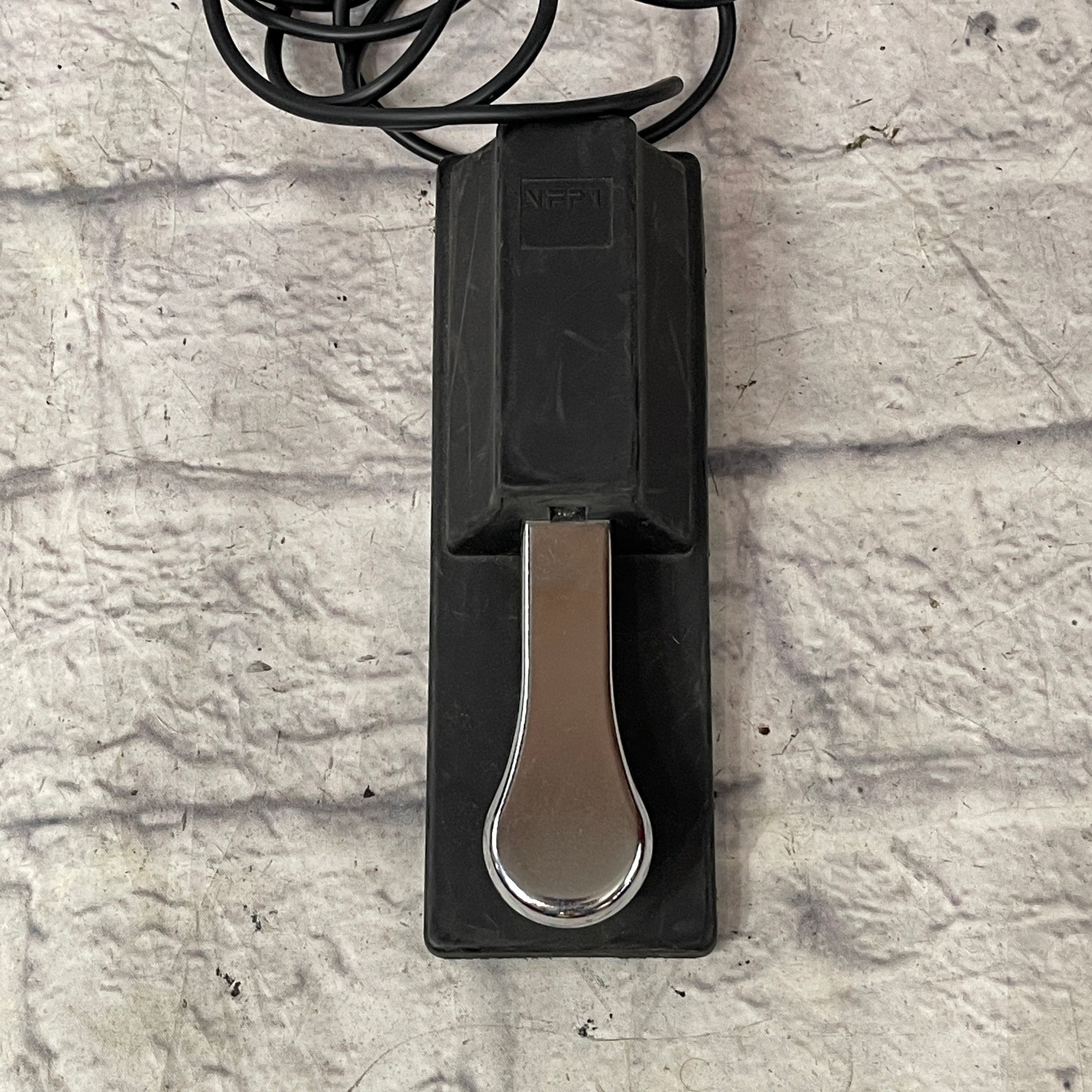 studiologic sustain pedal Studiologic VFP-1-25 Universal Sustain Pedal w/ Polarity Switch