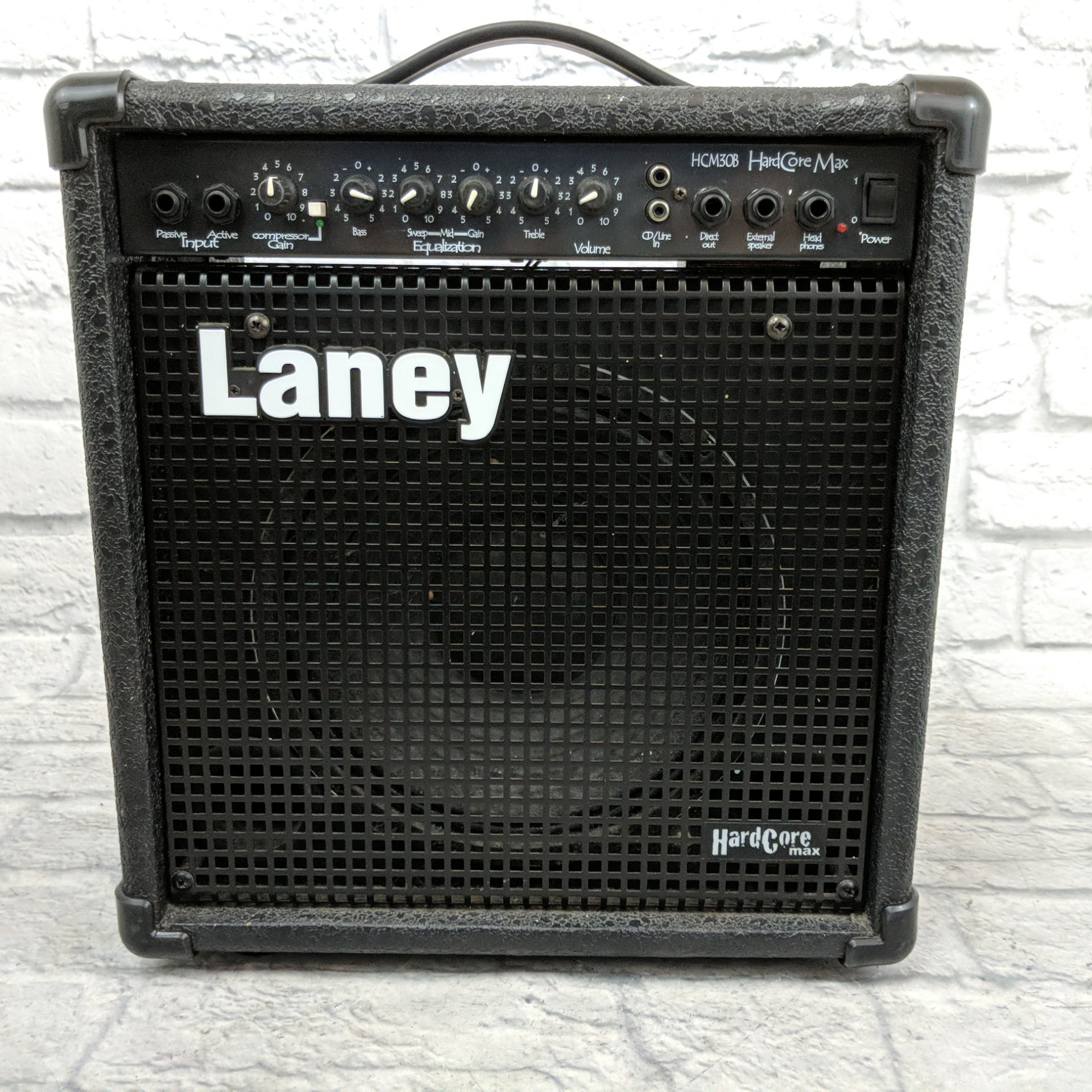 Laney HCM30B Hardcore Max Bass Combo - Evolution Music