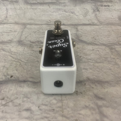 Xotic Super Clean Buffer Overdrive pedal