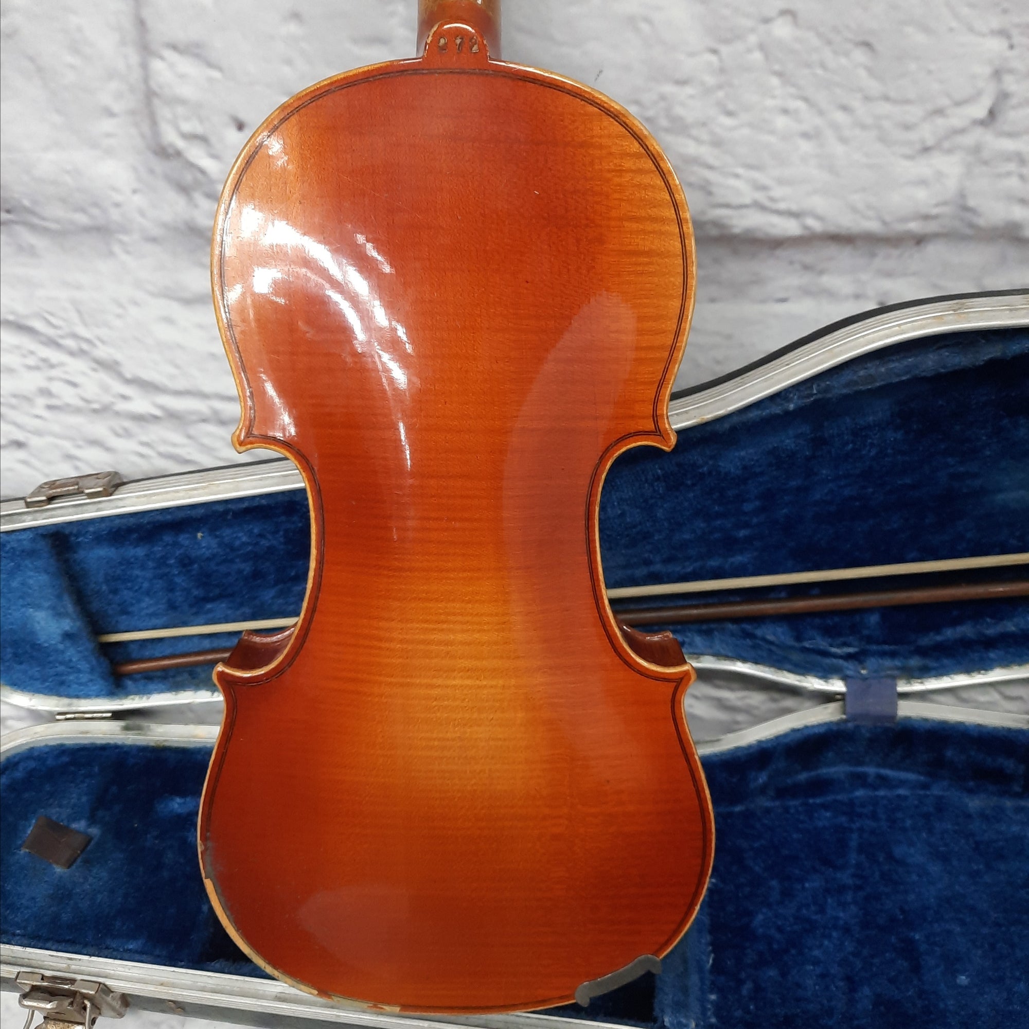 Unbranded 3/4 Violin w/Case and Bow