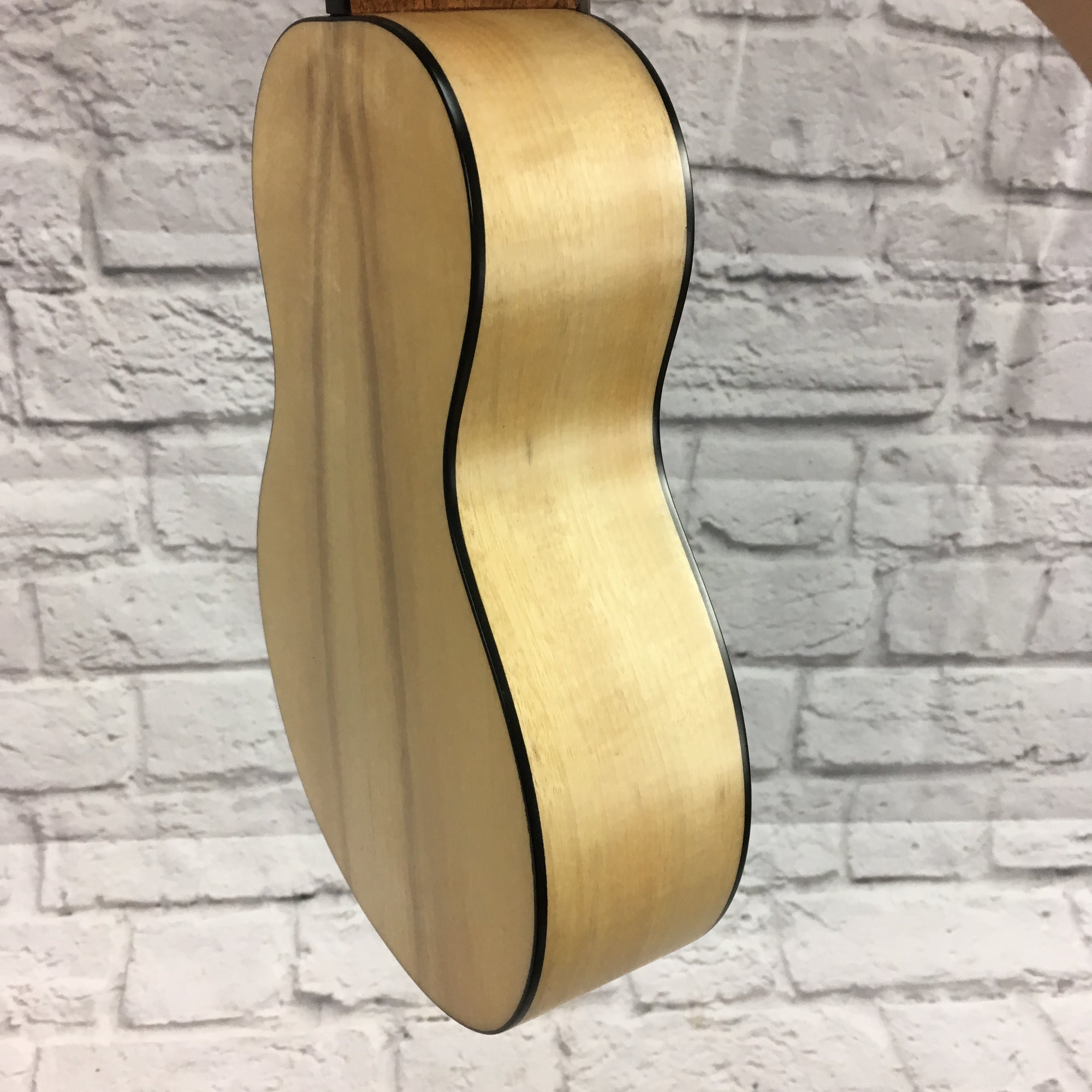 Breedlove Pursuit Ex Cu S Concert Ukulele