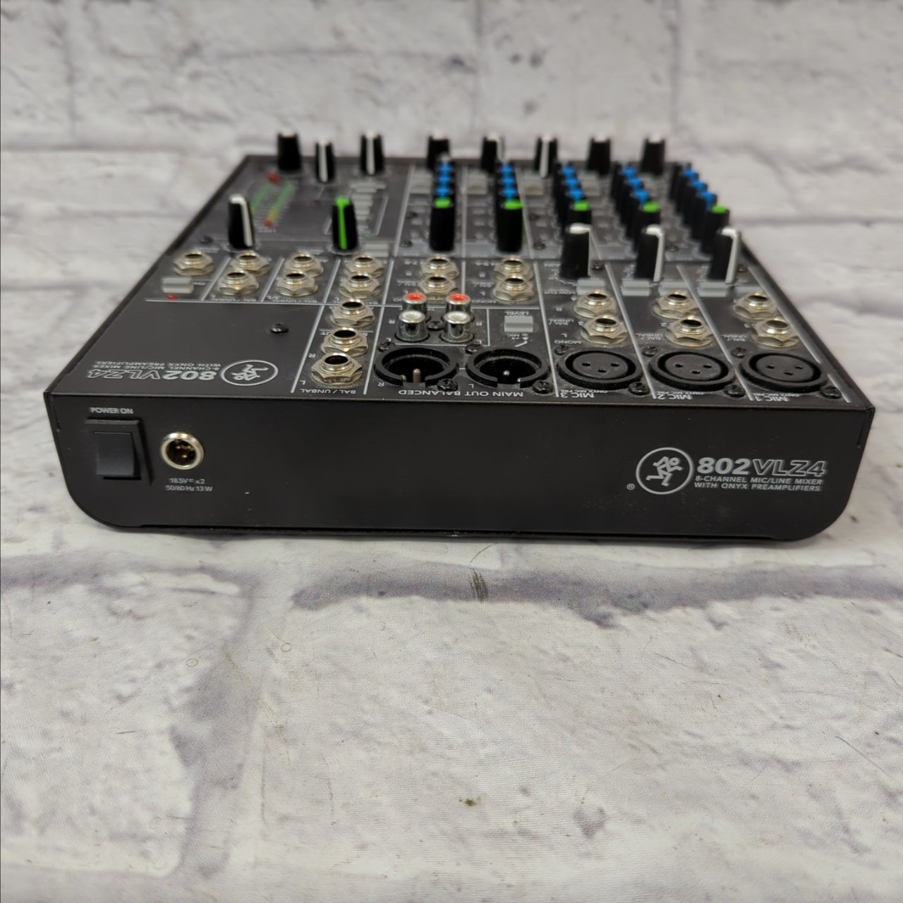 Mackie 802VLZ4 8 Channel Mic/Line Mixer