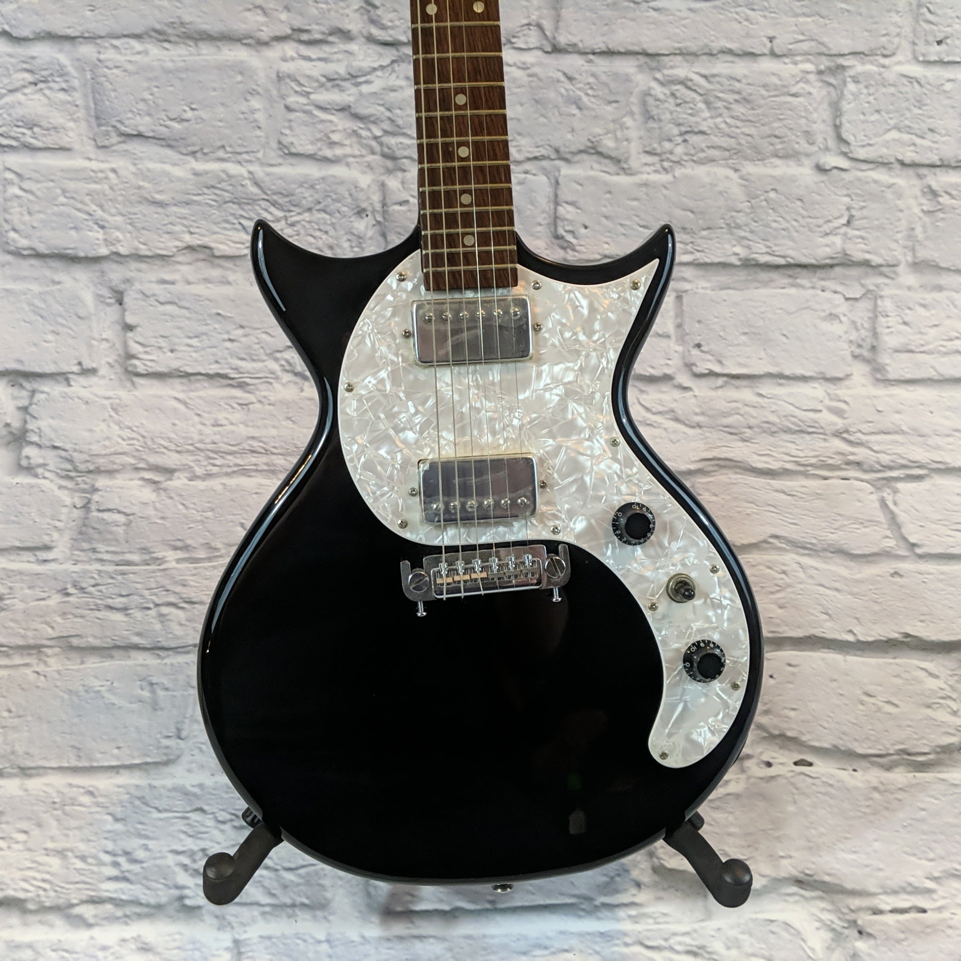 Fernandes Deuce Deluxe Electric Guitar - Rare New Old Stock