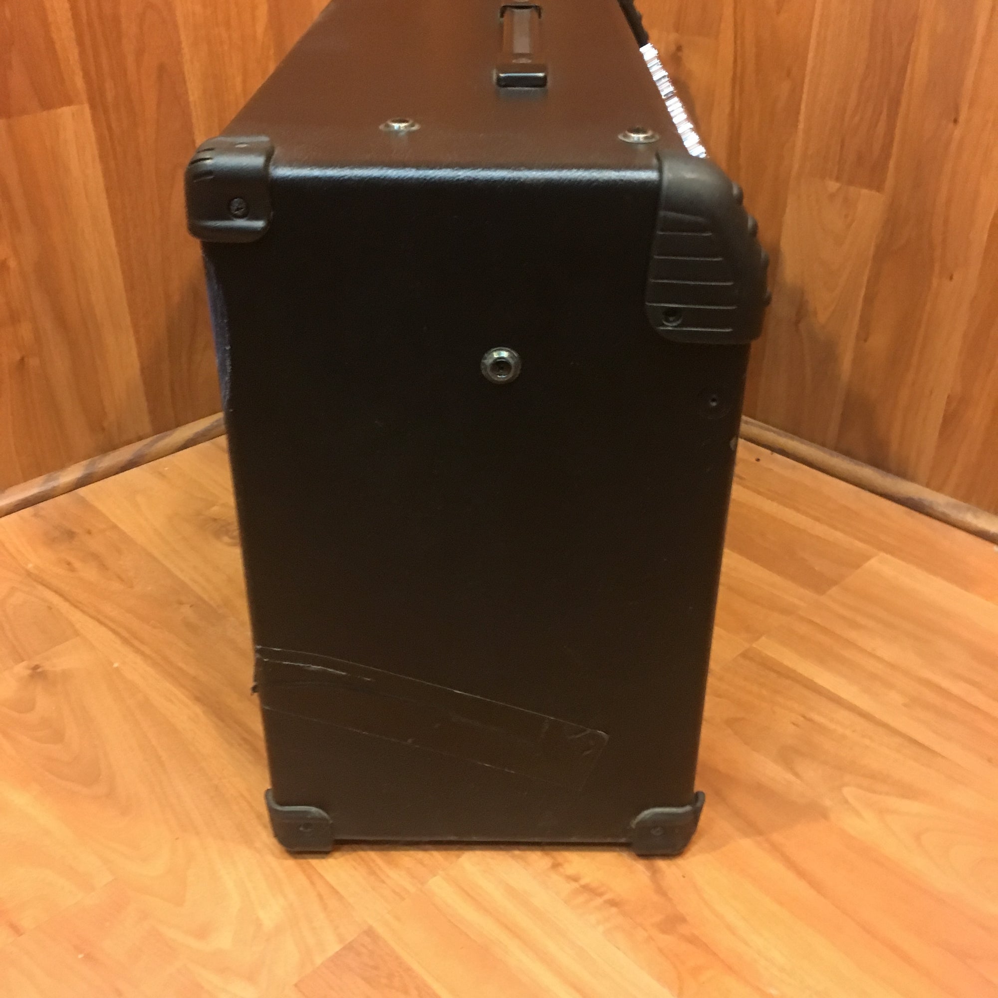 CLEARANCE Line 6 Spider II REPAIR NO SOUND AS-IS