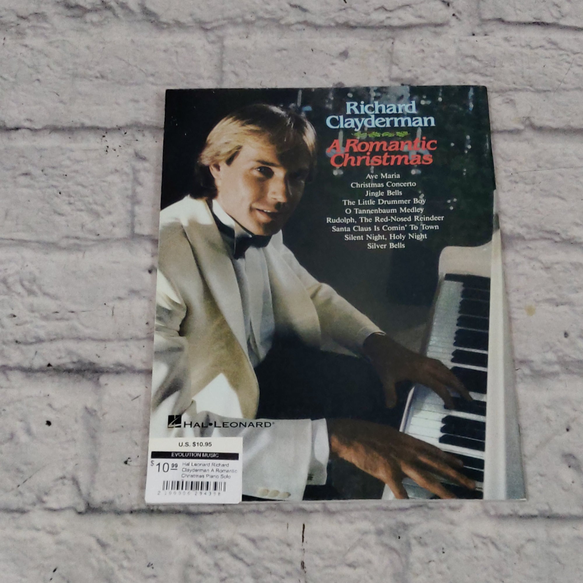 Hal Leonard: Richard Clayderman A Romantic Christmas Piano Solo Book