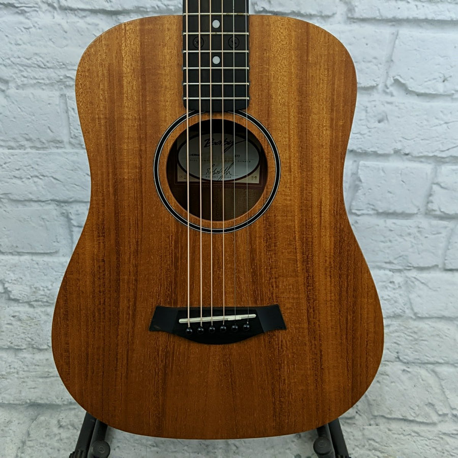 Taylor BT2 Baby Taylor Mahogany Top w/Case