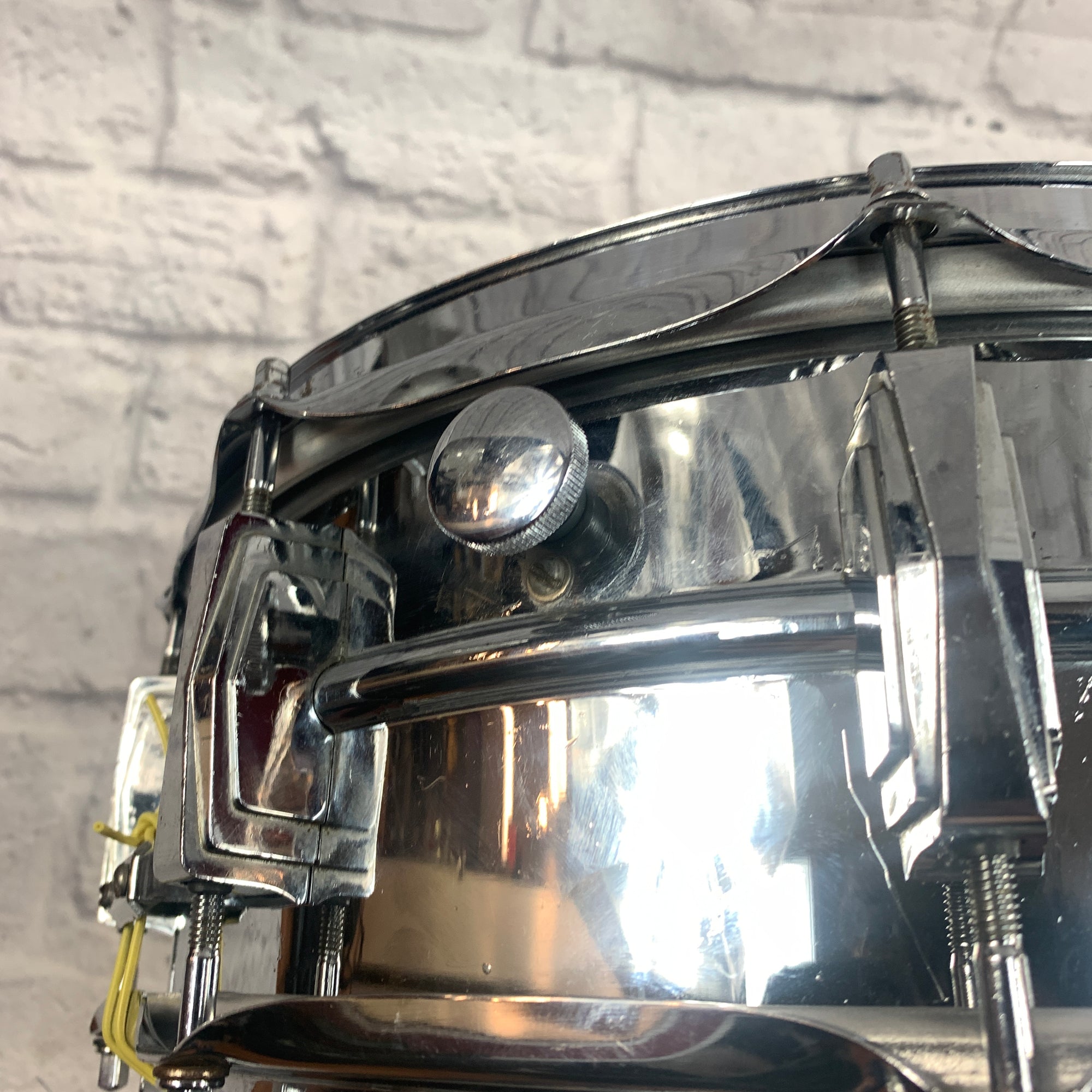 Vintage Ludwig Olive Badge Supraphonic Chrome Over Aluminum 14" Snare