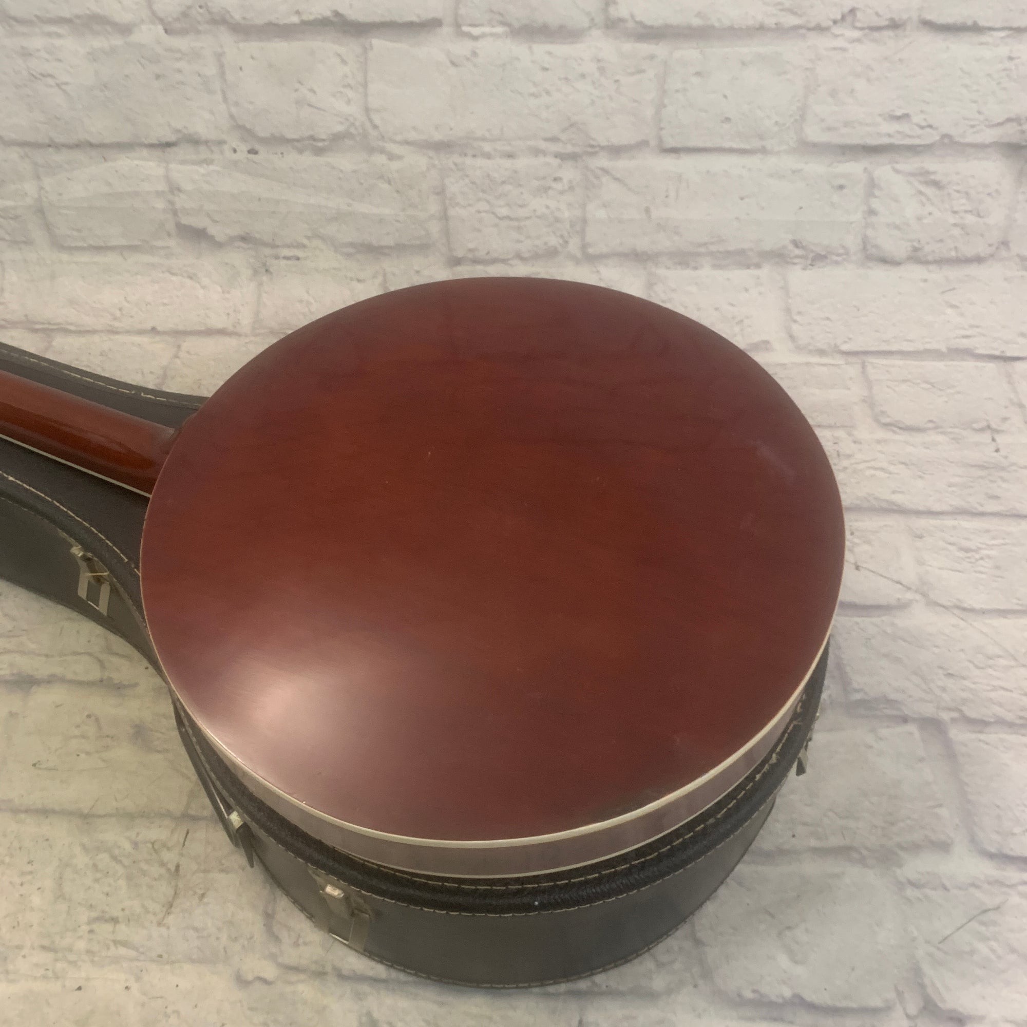 Unknown Banjo w/ Case