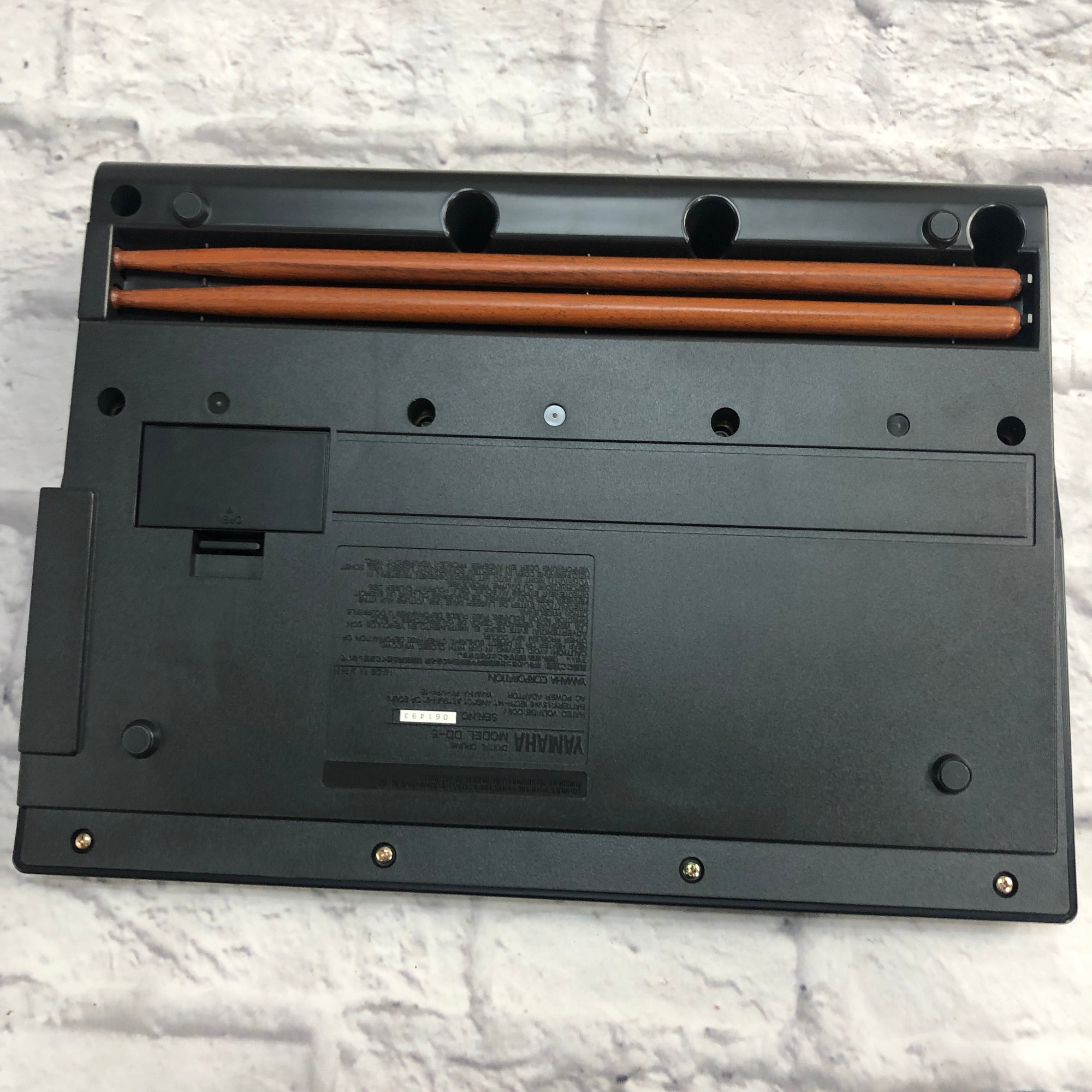 Yamaha DD5 Digital Drum Pad Machine