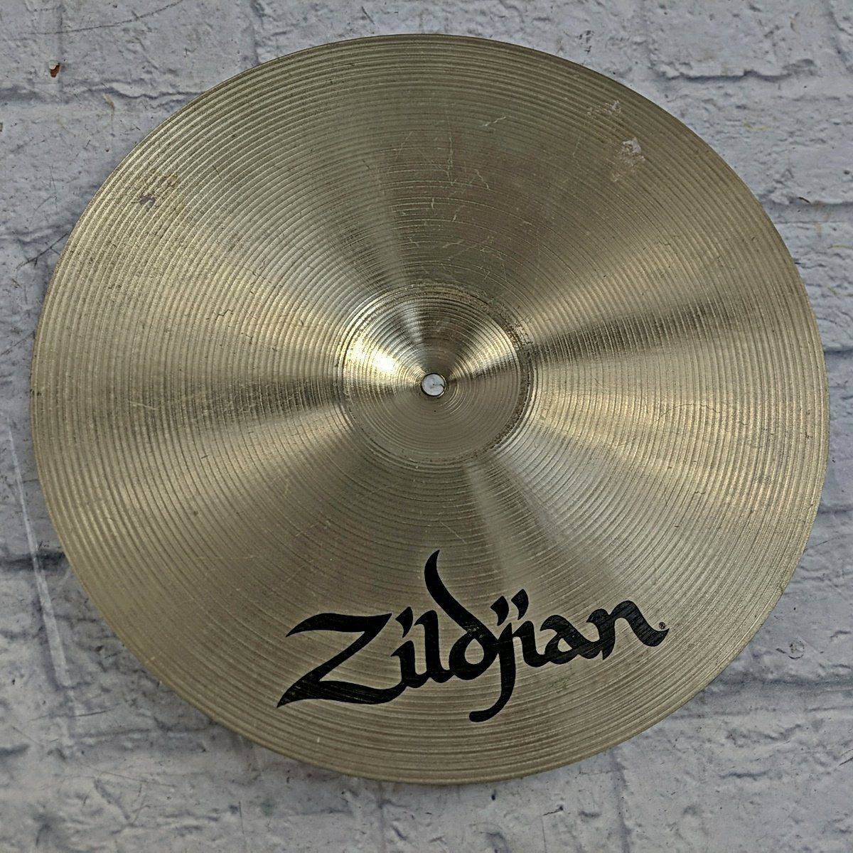 Zildjian 16 Medium Thin Crash Cymbal - Evolution Music