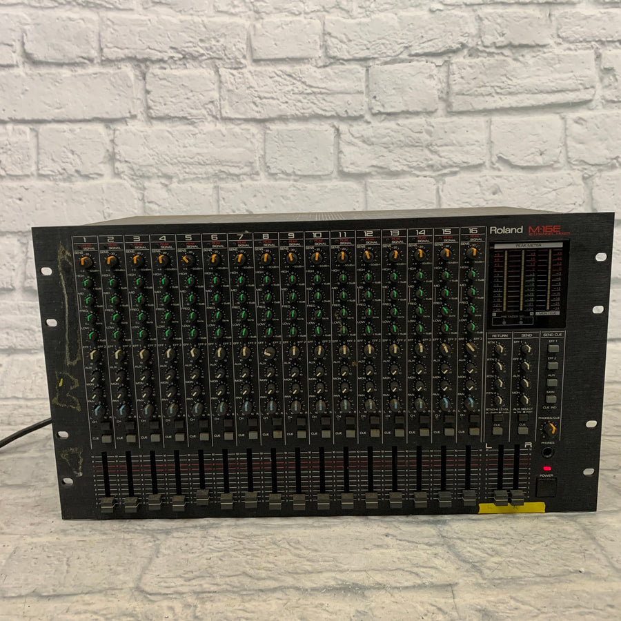 Roland M-16E 16-Channel Rack Mixer