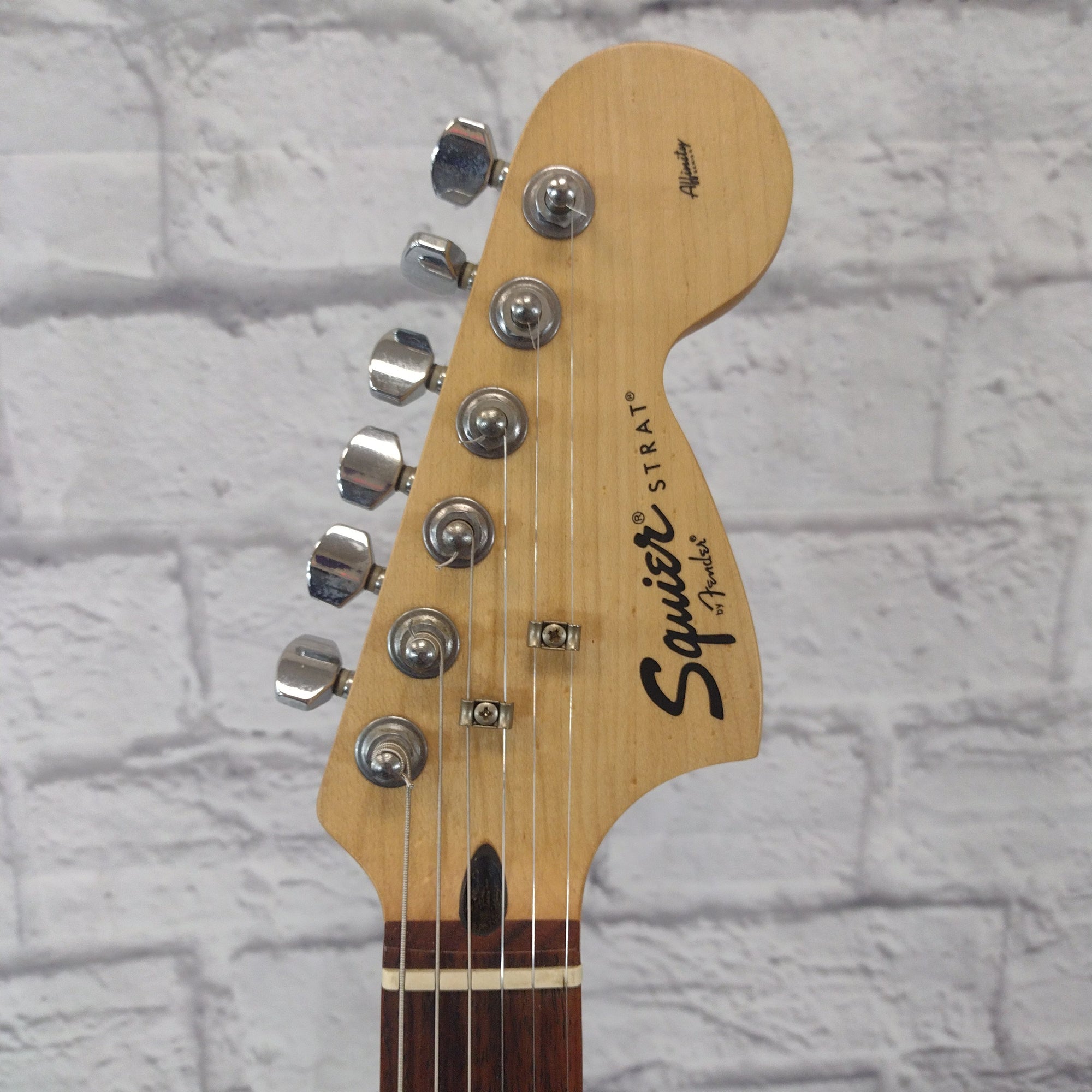 Squier Affinity Stratocaster Electric Guitar