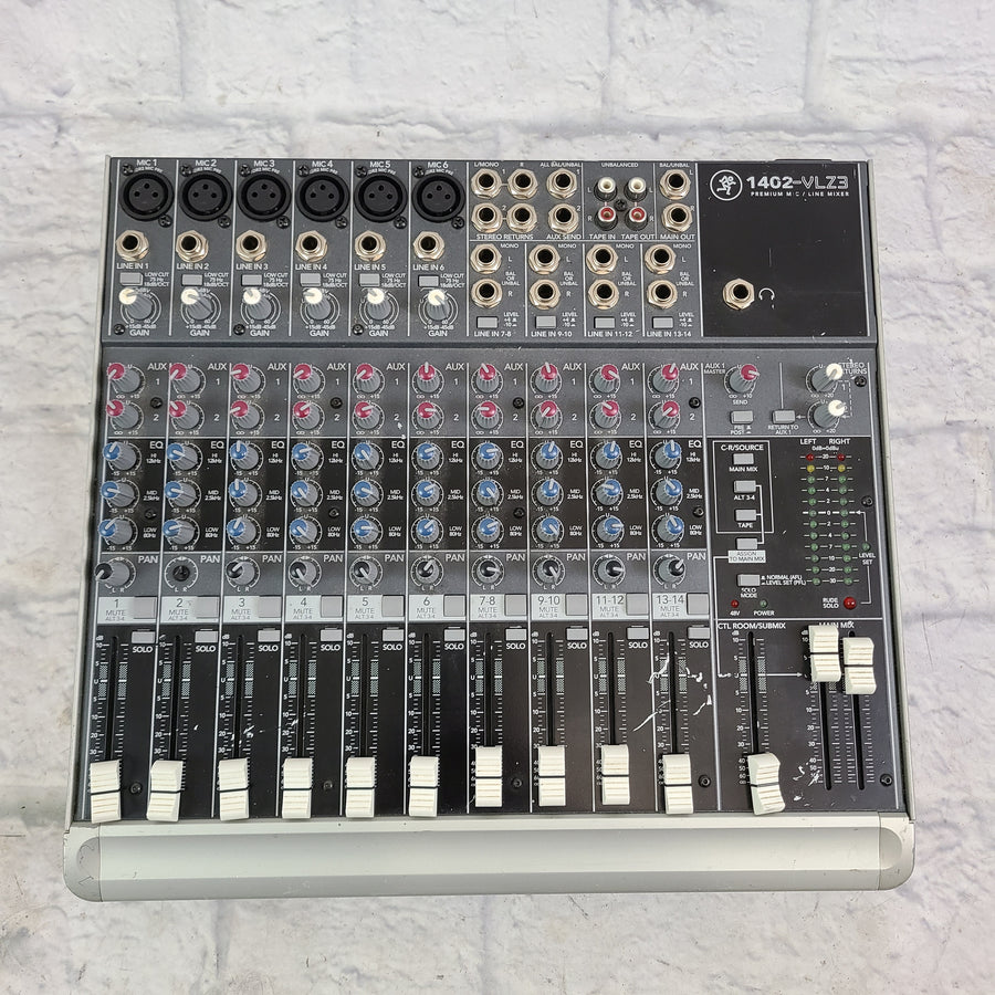 Mackie 1402- VLZ3 14 Channel In Line Mixer