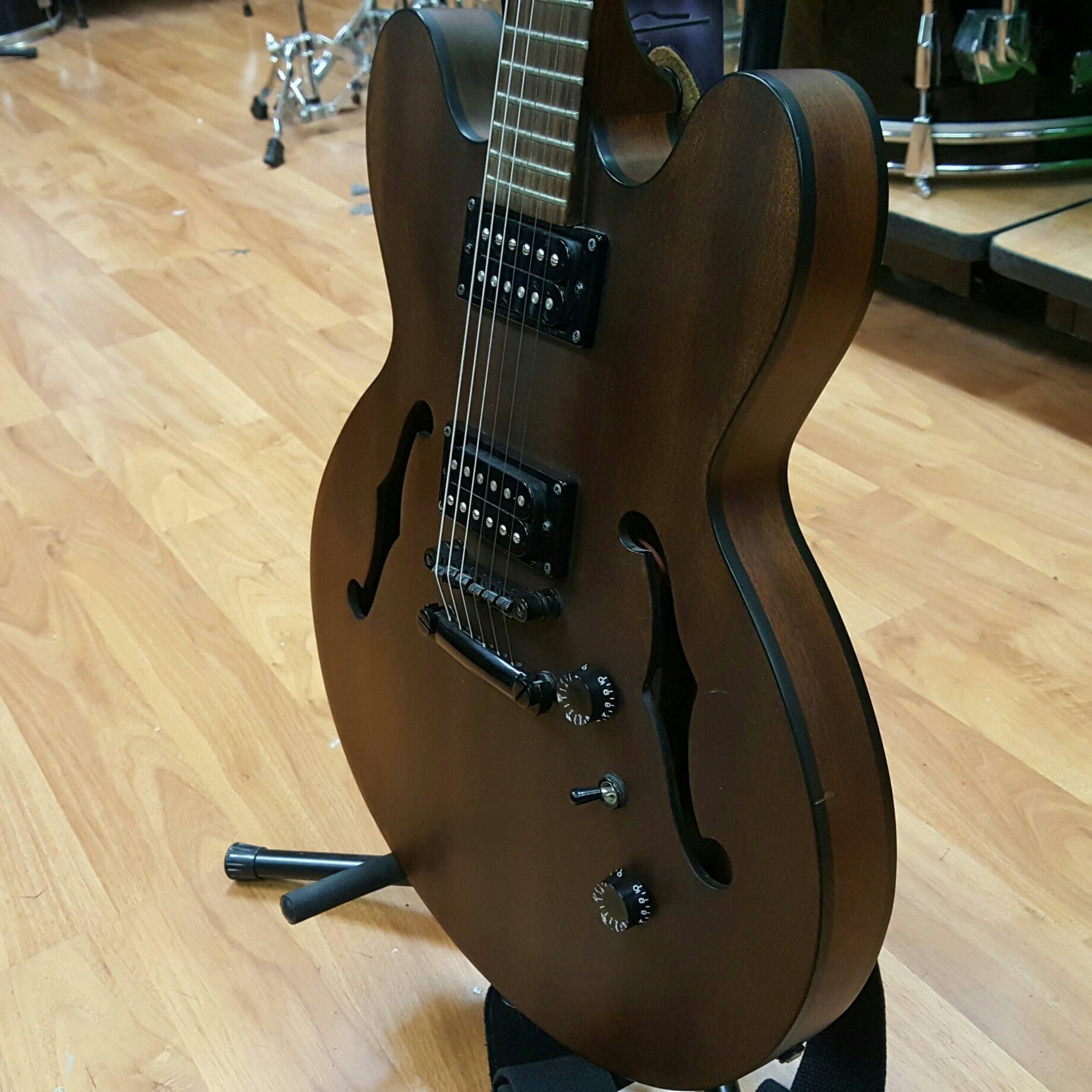 Epiphone Dot Semi Hollow Electric Guitar