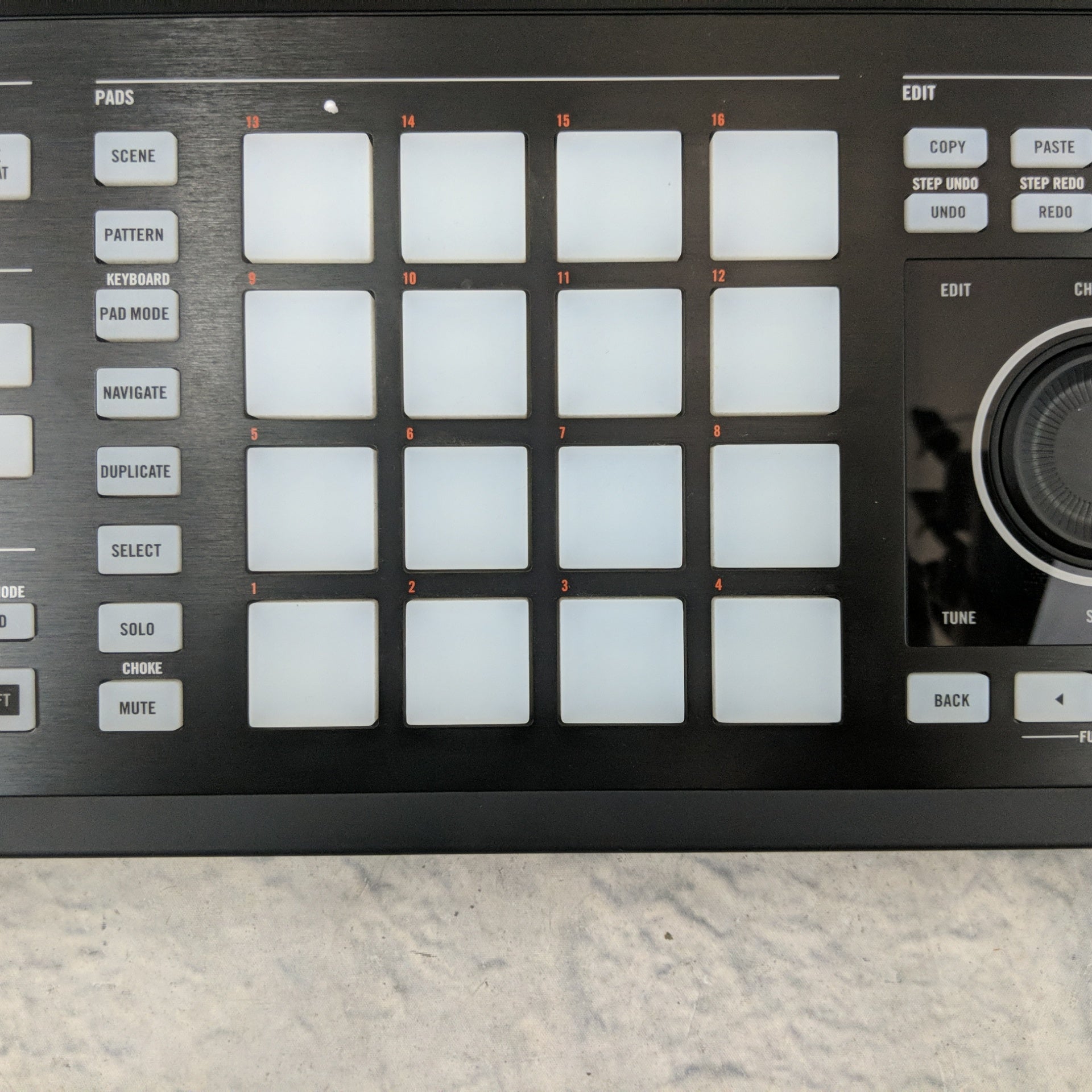 Maschine Studio Controller Only
