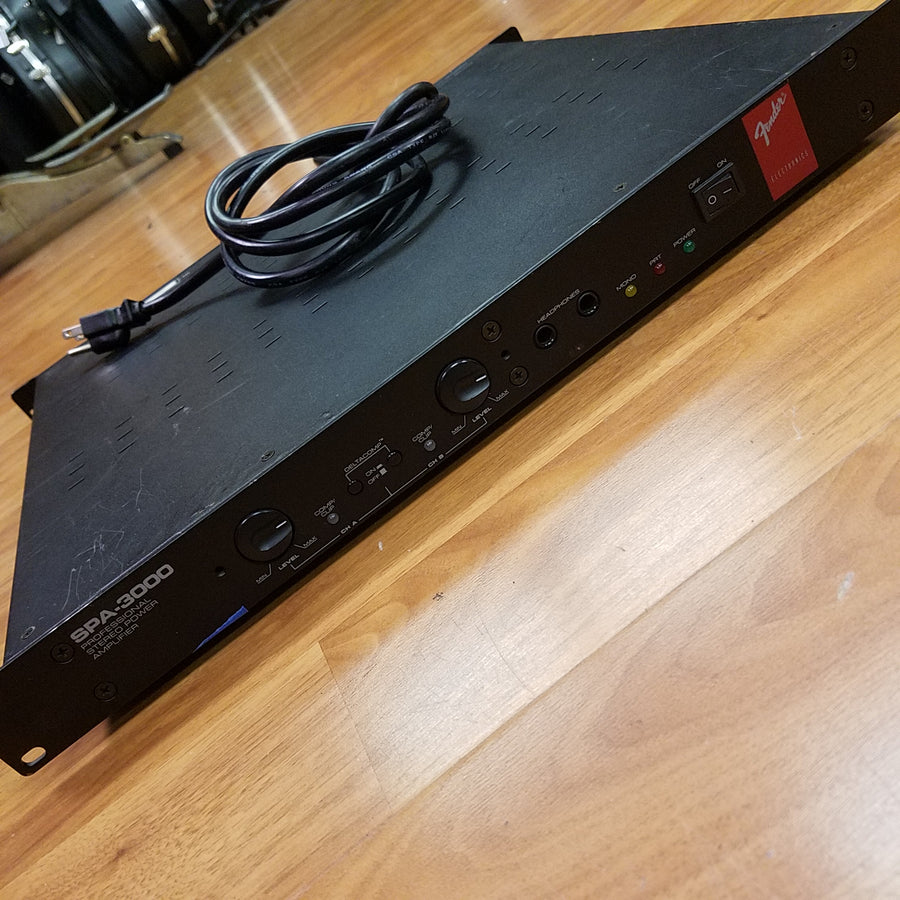 Fender SPA 3000 Power Amp