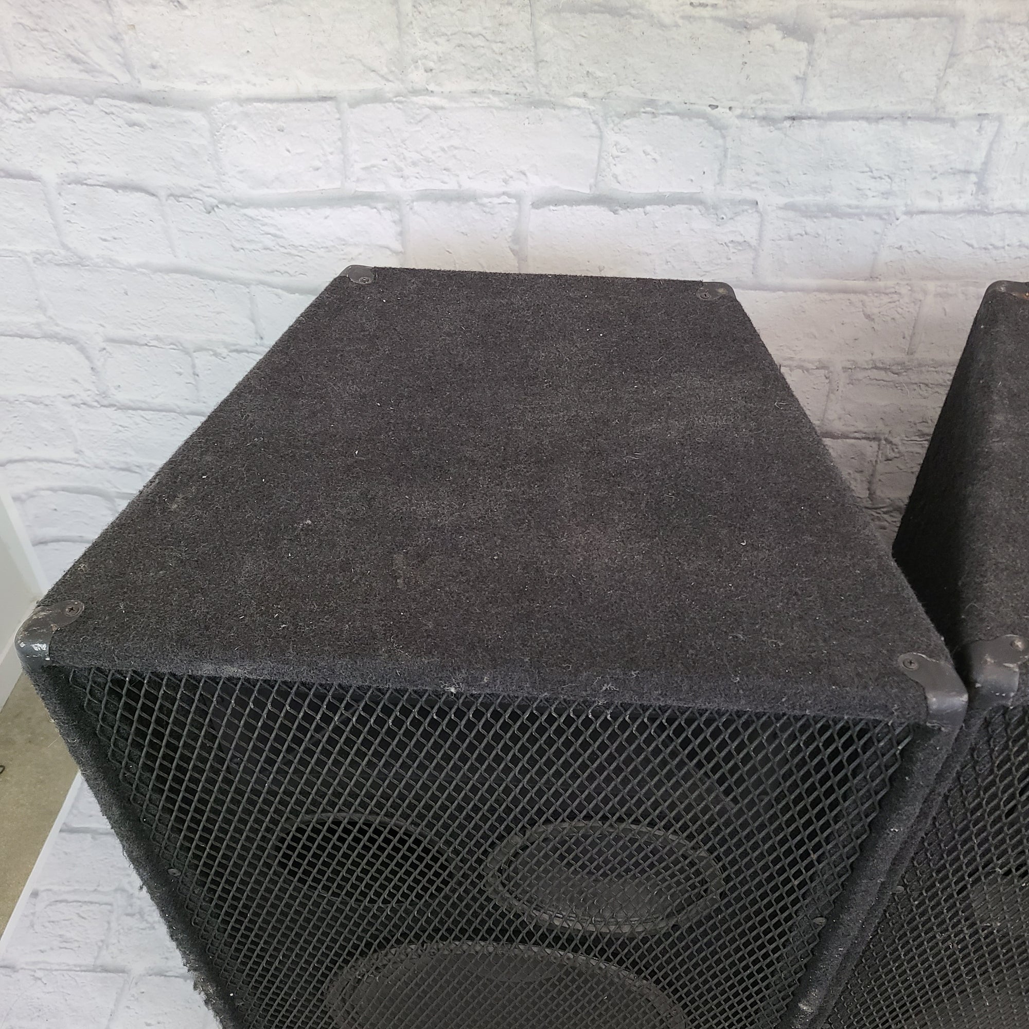 Carvin TR1503 (Pair) PA Speaker Cabinets