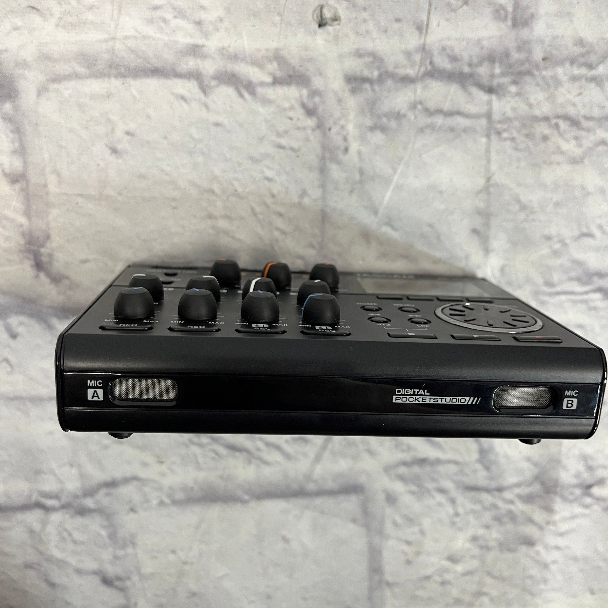 Tascam DP006 Digital Recorder
