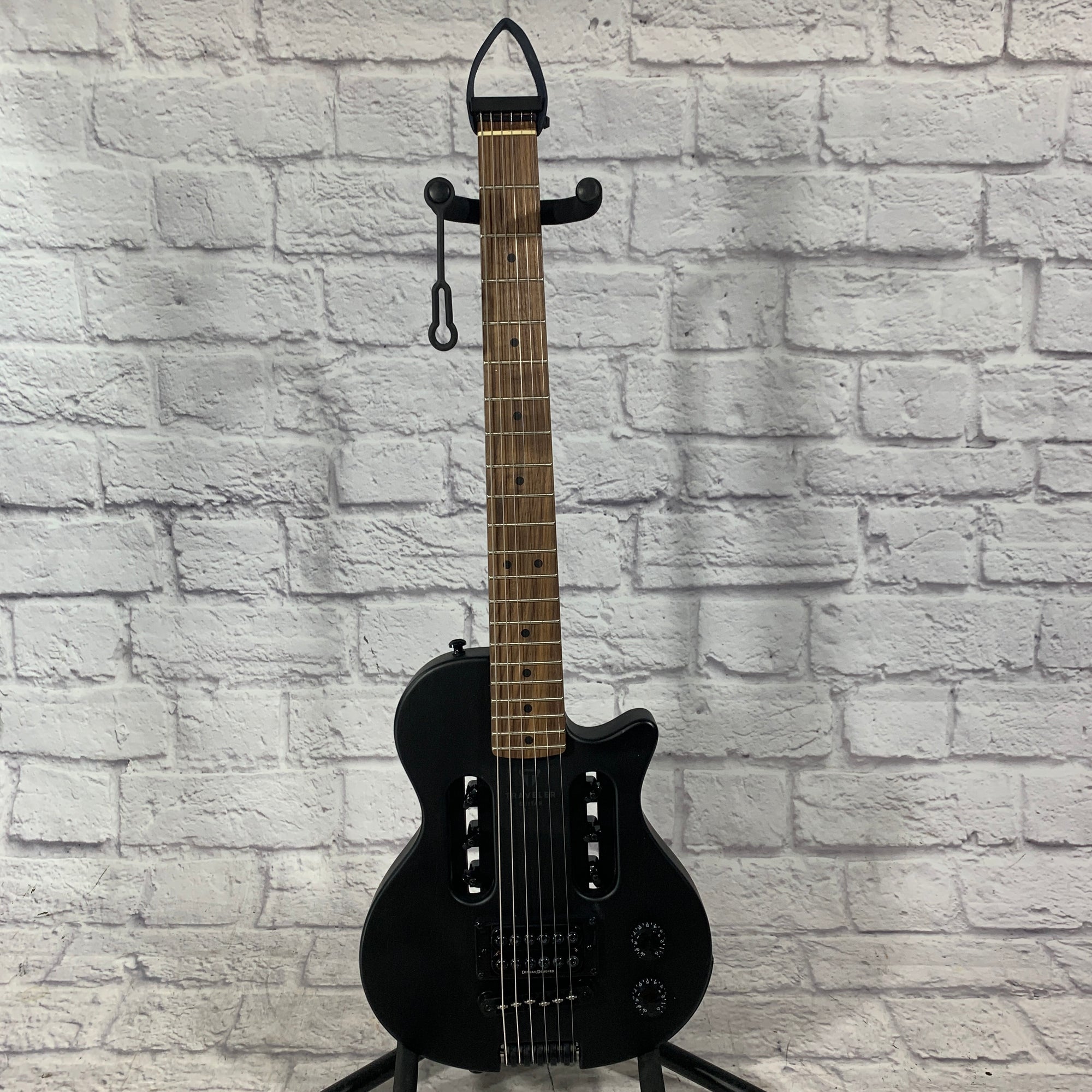 Traveler EG-1 Travel Guitar Black