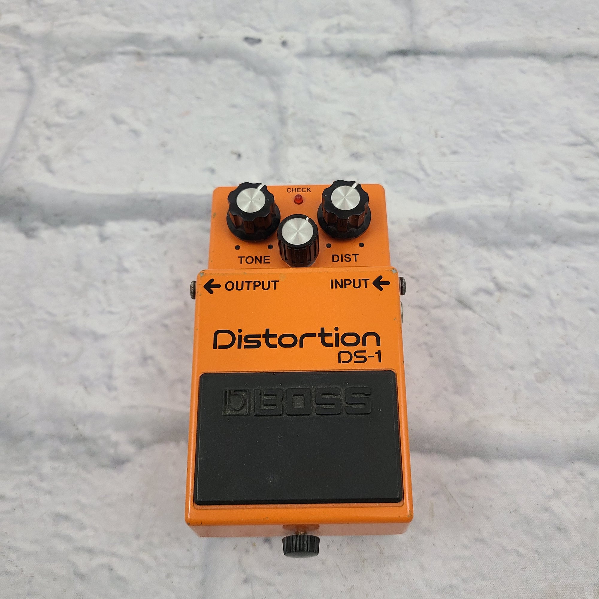 Boss DS-1 Distortion Pedal