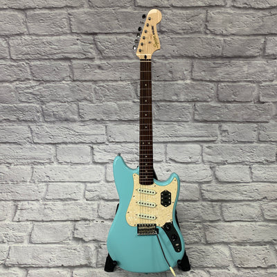 Squier Paranormal Cyclone Daphne Blue