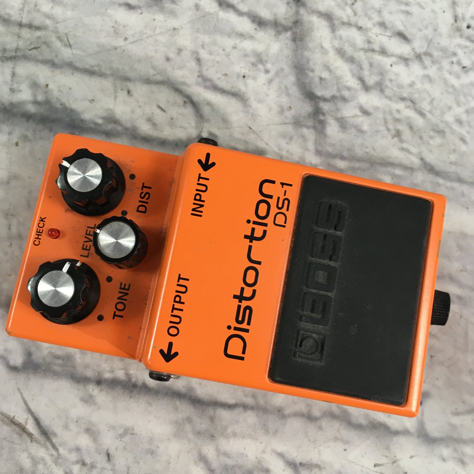 Boss DS-1 Distortion Pedal