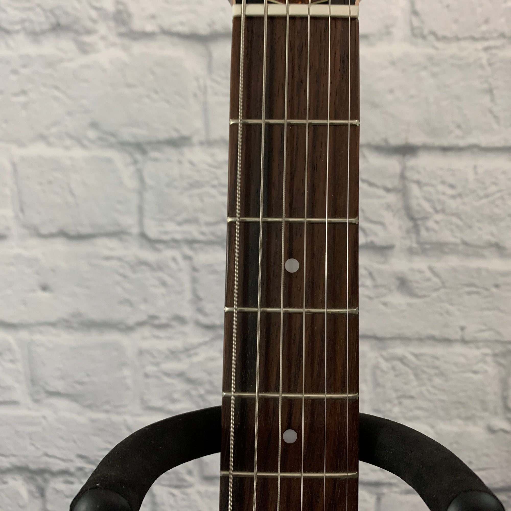 Godin 5th Ave Kingpin II Hollow Body Electric w/ Case