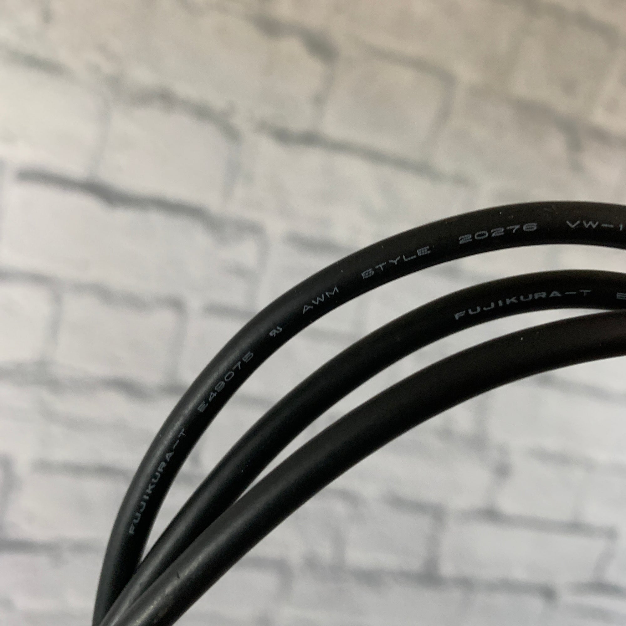 3ft 5-PIN MIDI Cable - Black