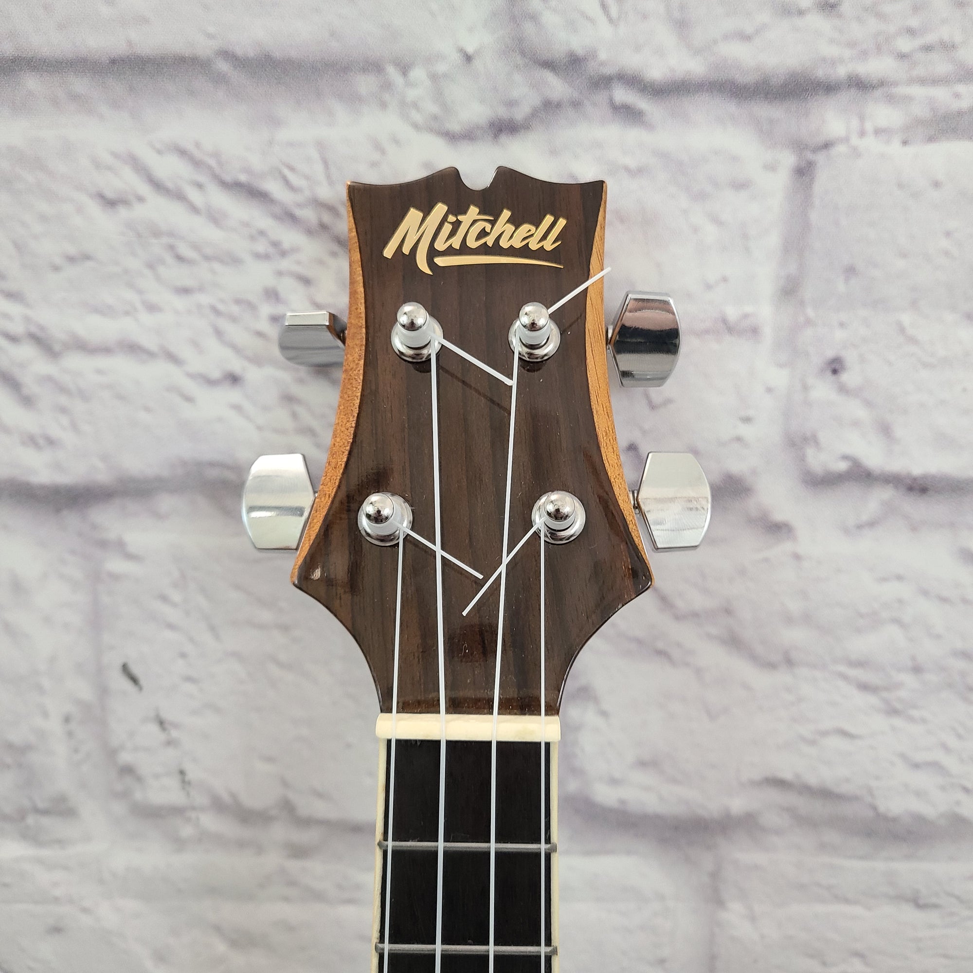 Mitchell MU80X Ukulele