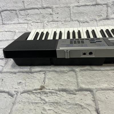 Casio LK-175 Electronic Keyboard