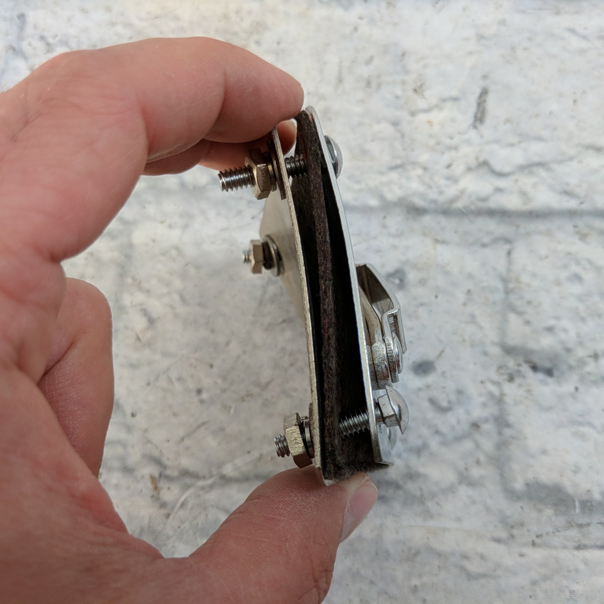 Wallberg and Auge 60s Diamond Plated Tom Bracket Mount