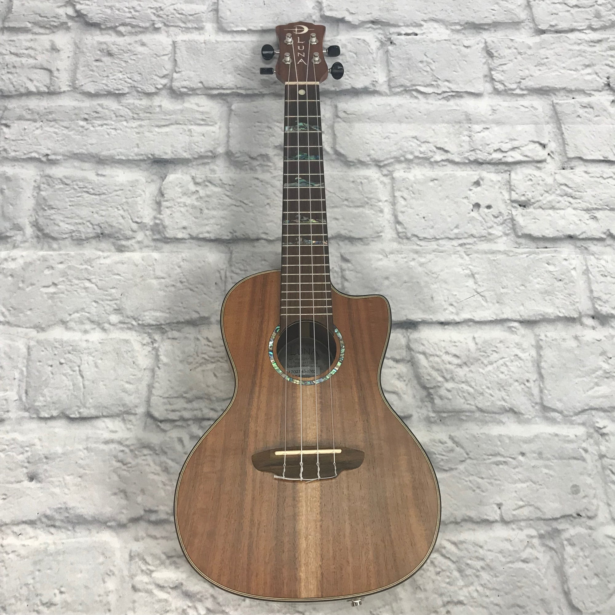Luna HTC Koa Ukulele