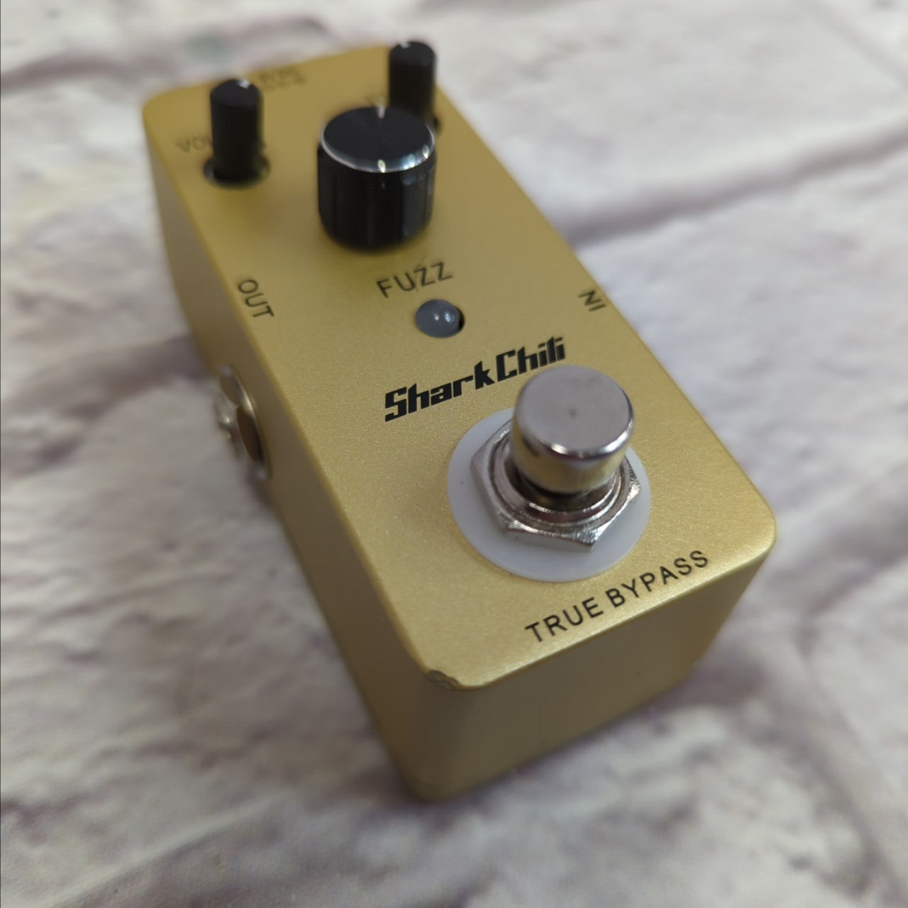 shark pedal Shark Chili Mini Fuzz Pedal