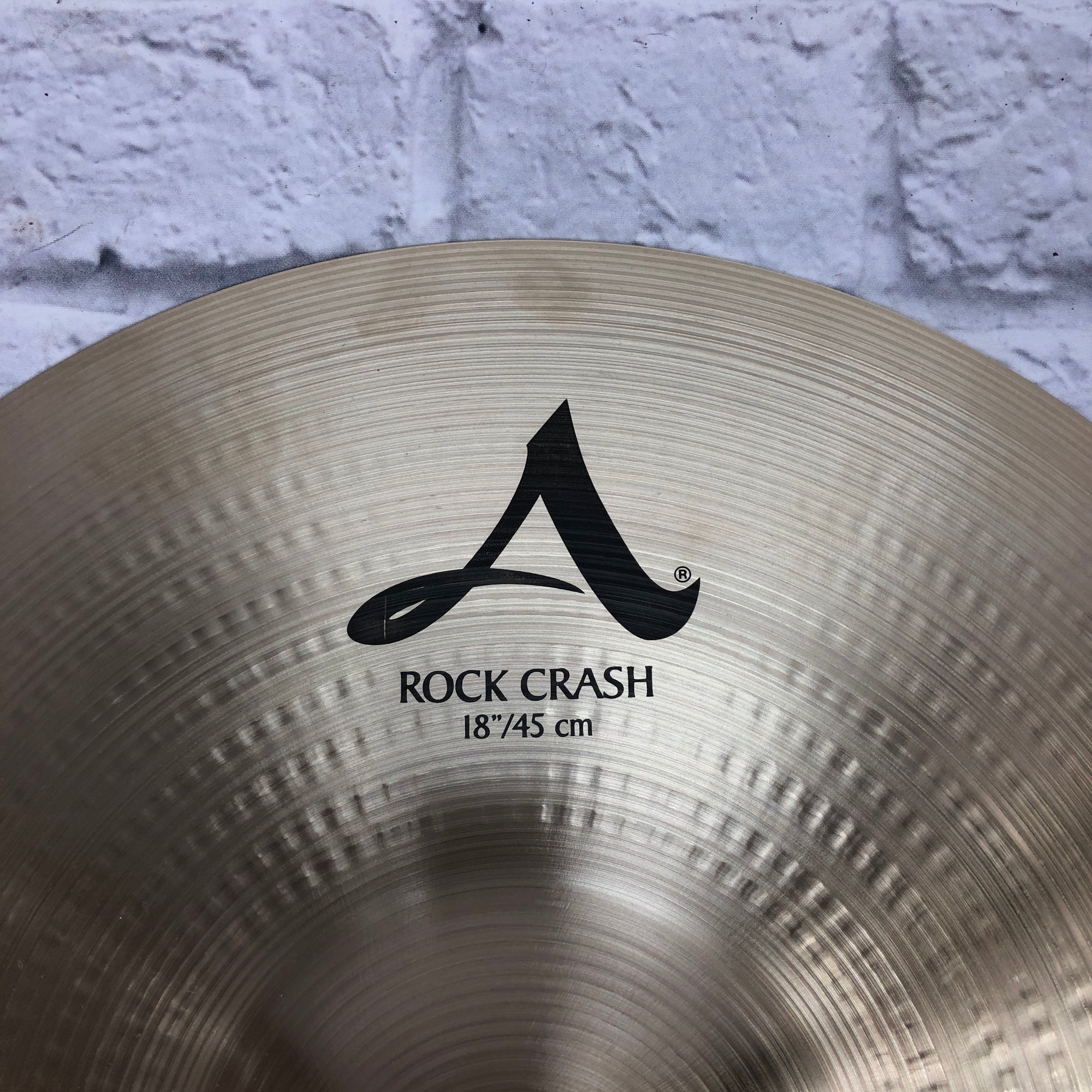 Zildjian Avedis 18in Rock Crash Cymbal