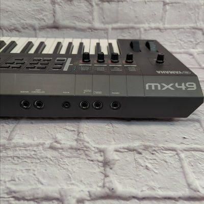 Yamaha MX49 49-Key Digital Synthesizer